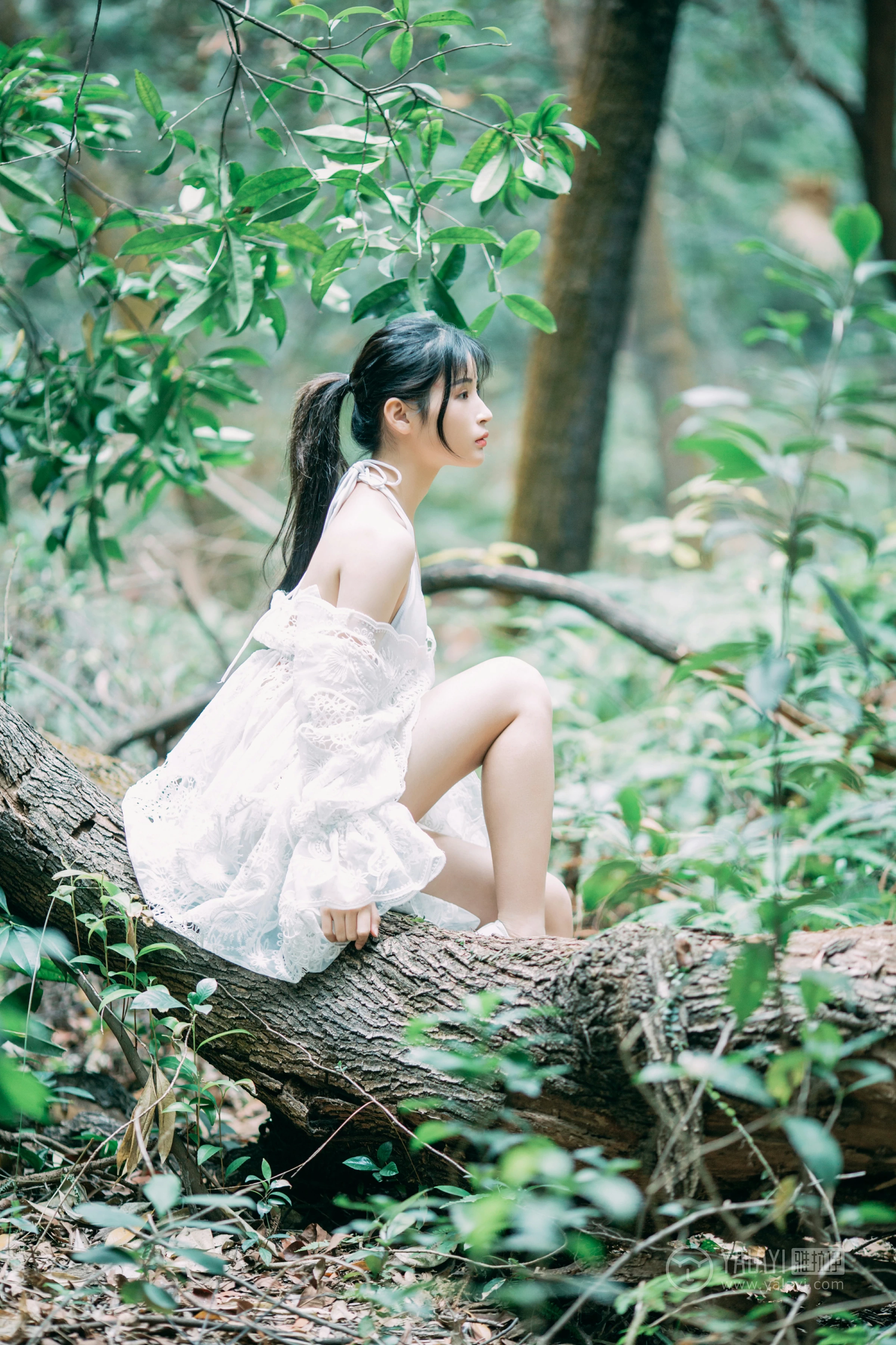[YALAYI雅拉伊]No.194 仙乐飘飘 阿惜 白色透视镂空连衣裙加白色内衣性感私房写真集第10张