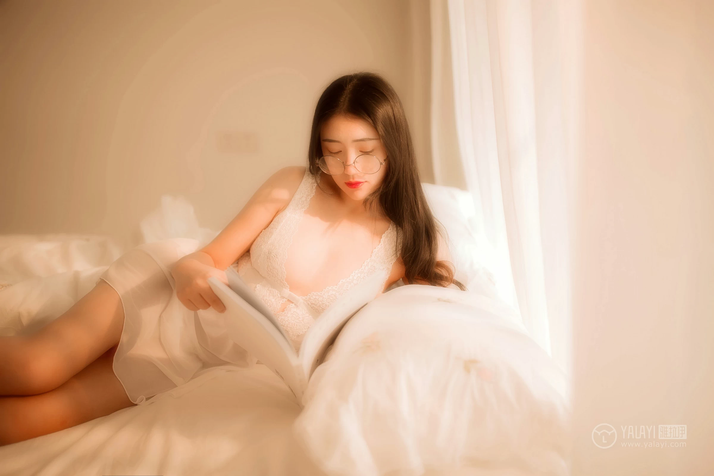 [YALAYI雅拉伊]No.208 闺房 水月沙子 白色透视情趣蕾丝睡衣裙性感私房写真集第2张