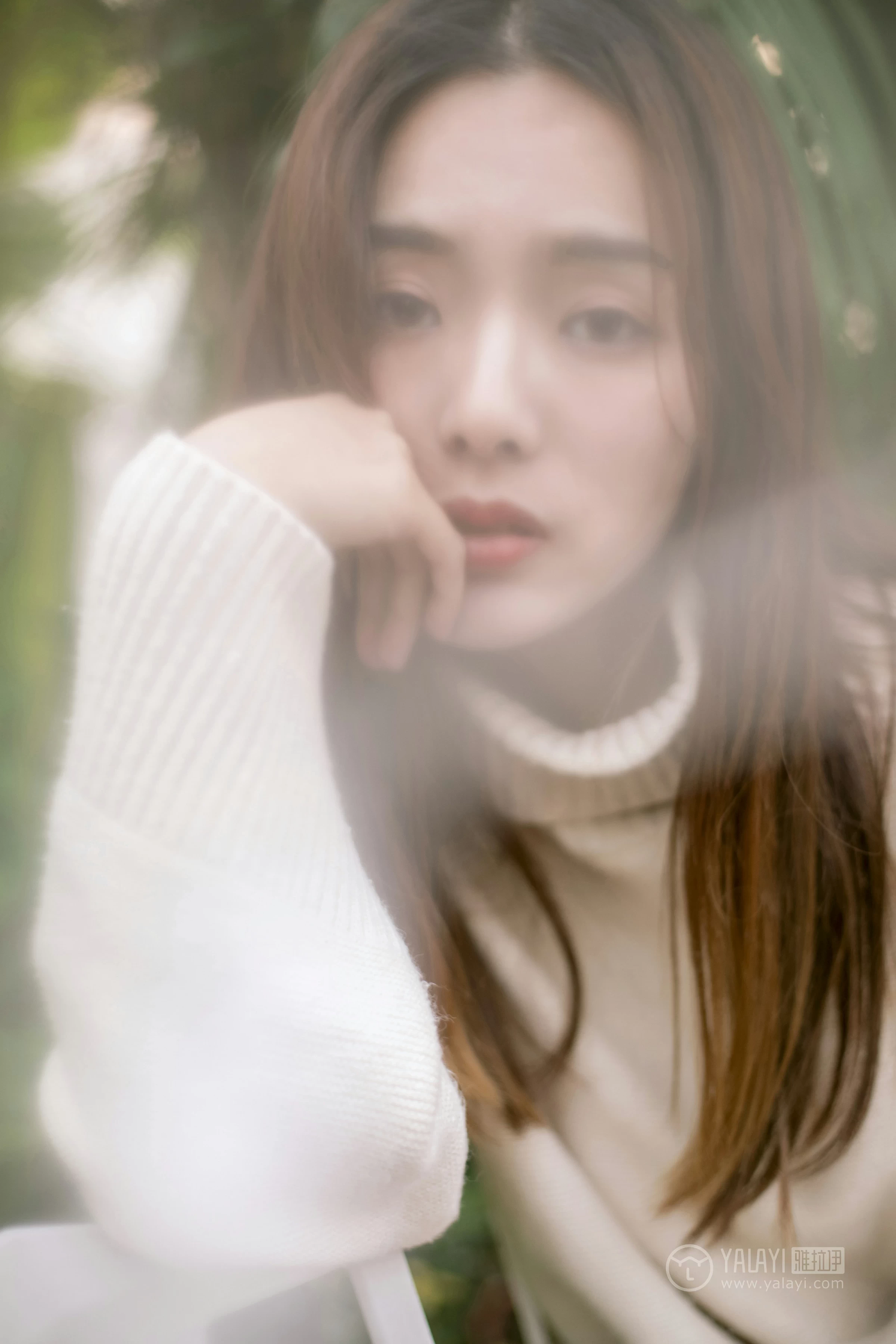 [YALAYI雅拉伊]No.209 温柔的你 白日梦 白色连身毛衣清新私房写真集第6张