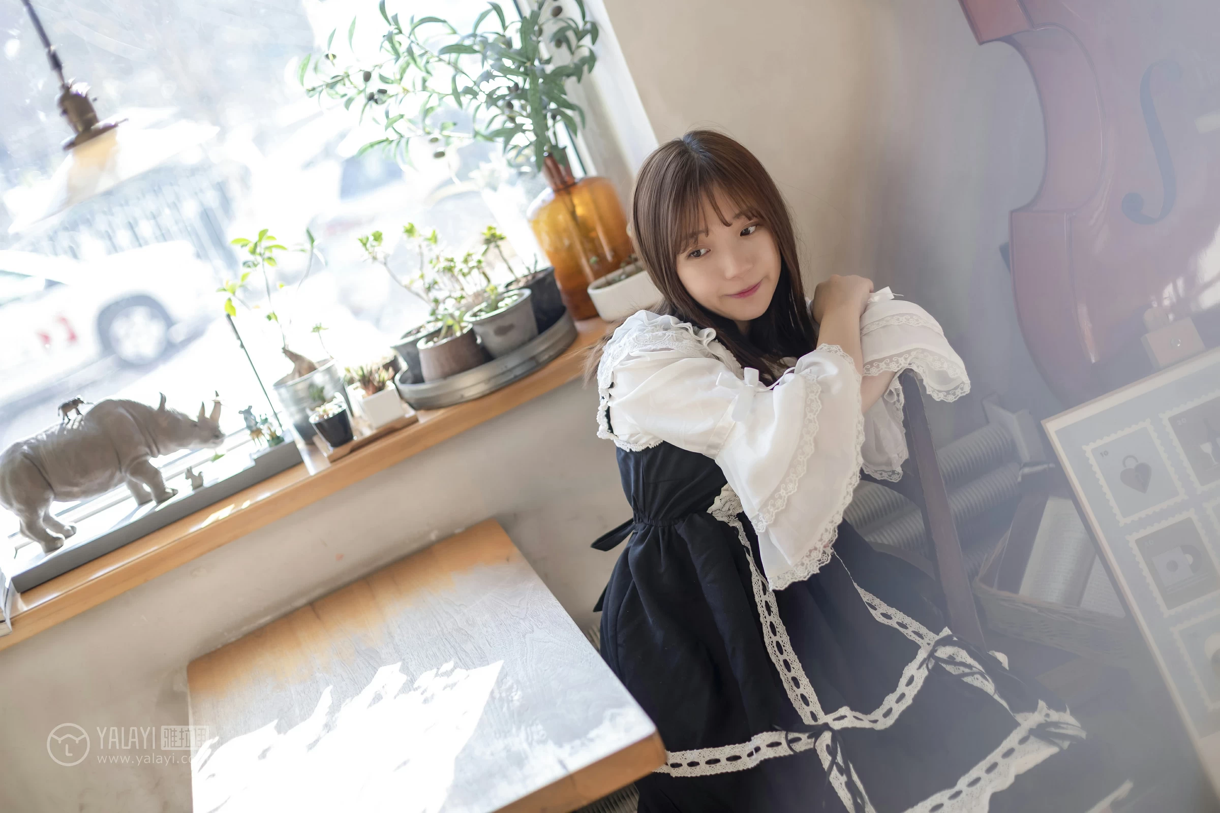 [YALAYI雅拉伊]No.219 半糖洛丽塔 刘开心 情趣公主制服连衣裙性感私房写真集第15张