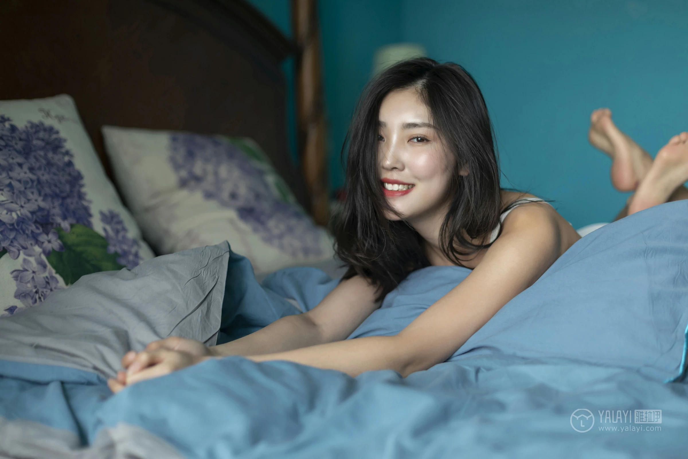 [YALAYI雅拉伊]No.224 绝色阳光 仓儿 白色蕾丝内衣性感私房写真集第10张