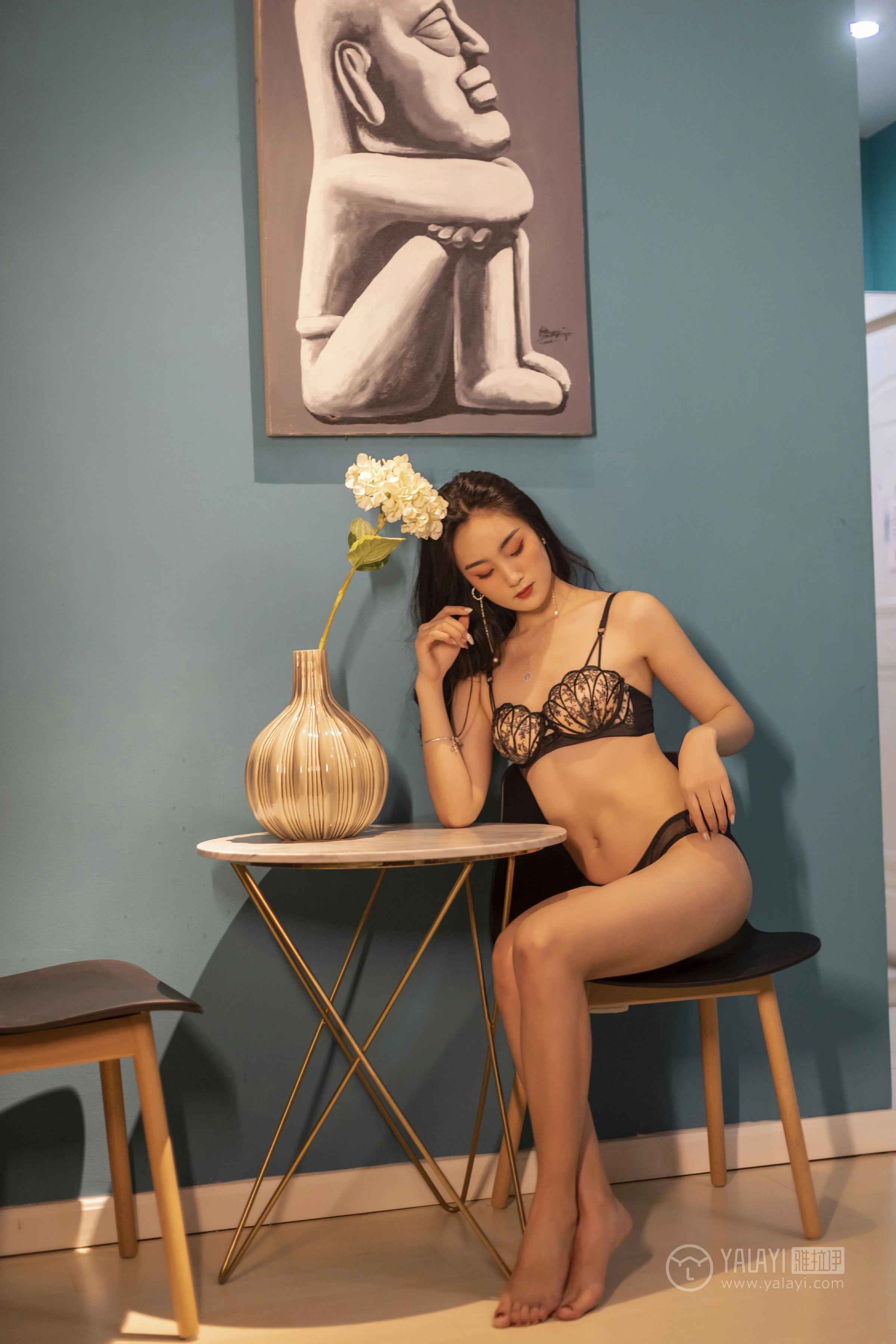 [YALAYI雅拉伊]No.266 情难自禁 项兴咏 黑色蕾丝内衣性感私房写真集第9张