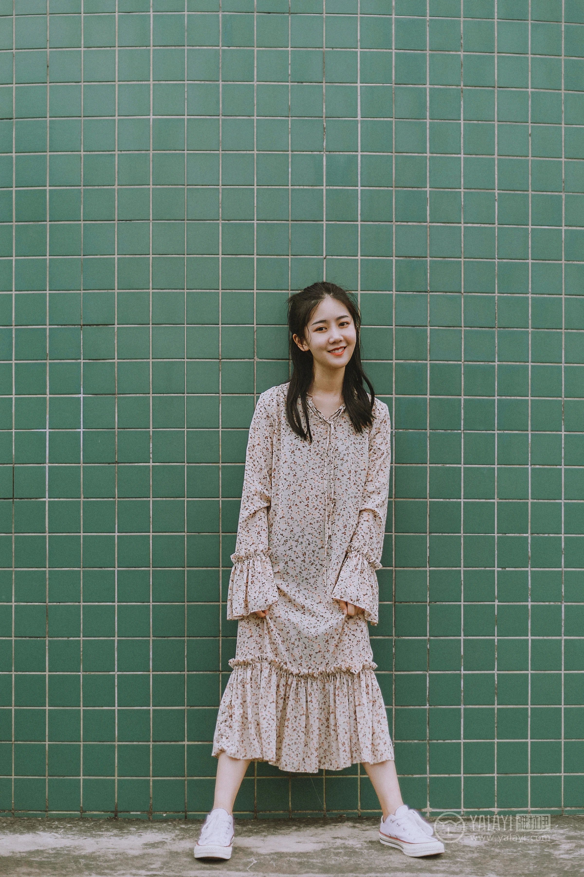 [YALAYI雅拉伊] No.274 芳华 喜儿 蓝色卫衣与白色透视短裙性感私房写真集第6张