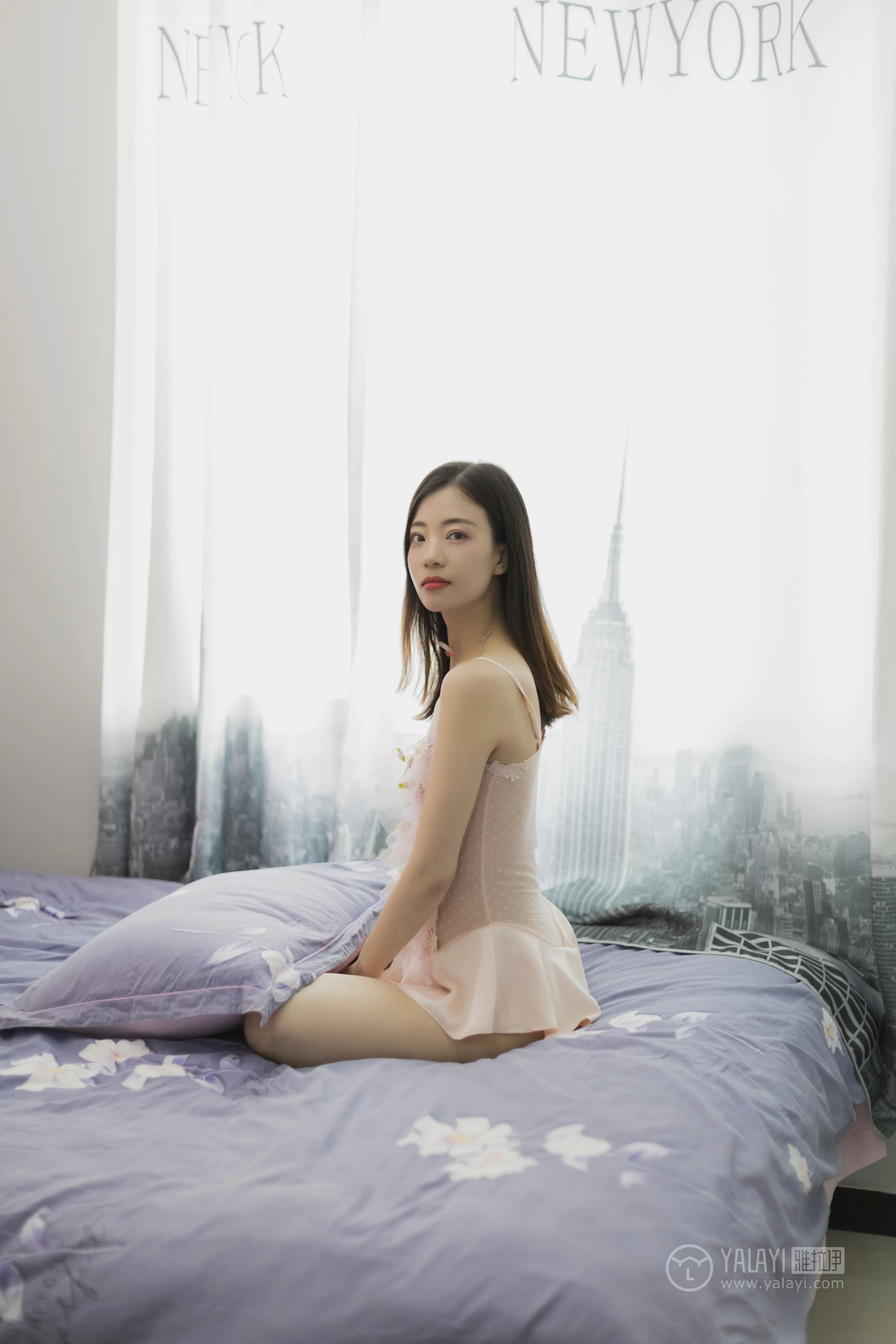 [YALAYI雅拉伊]No.311 花蝴蝶 高若童 粉色透视情趣内衣性感私房写真集第2张
