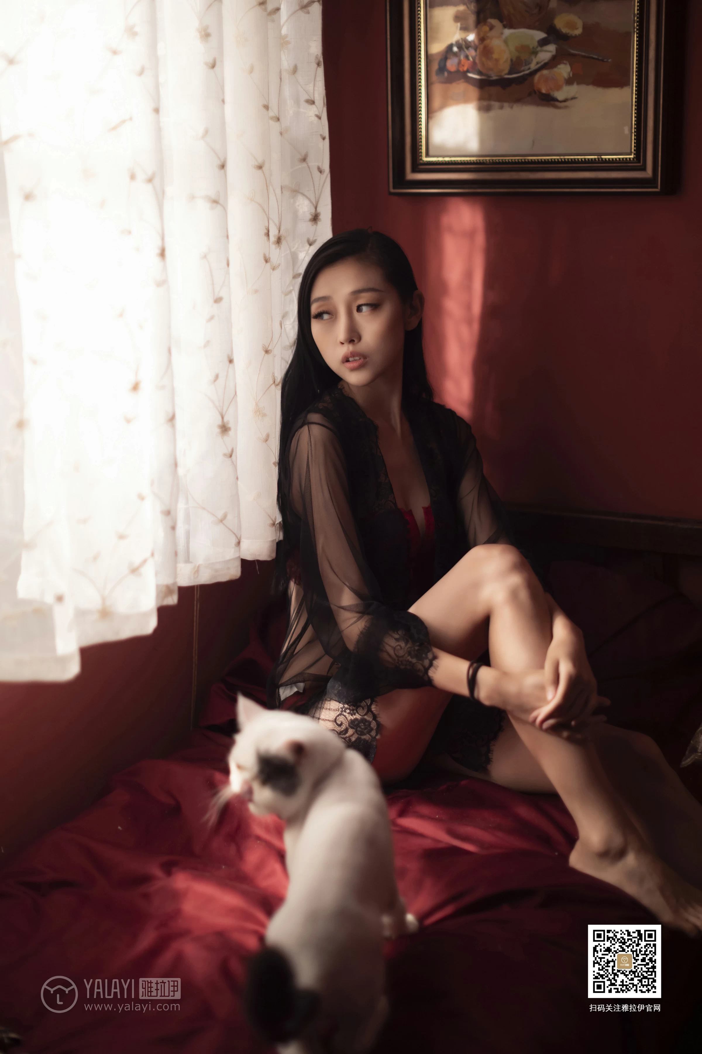 [YALAYI雅拉伊]No.368 梦醒时分 图雅 黑色透视情趣睡衣加红色蕾丝内衣性感私房写真集第11张