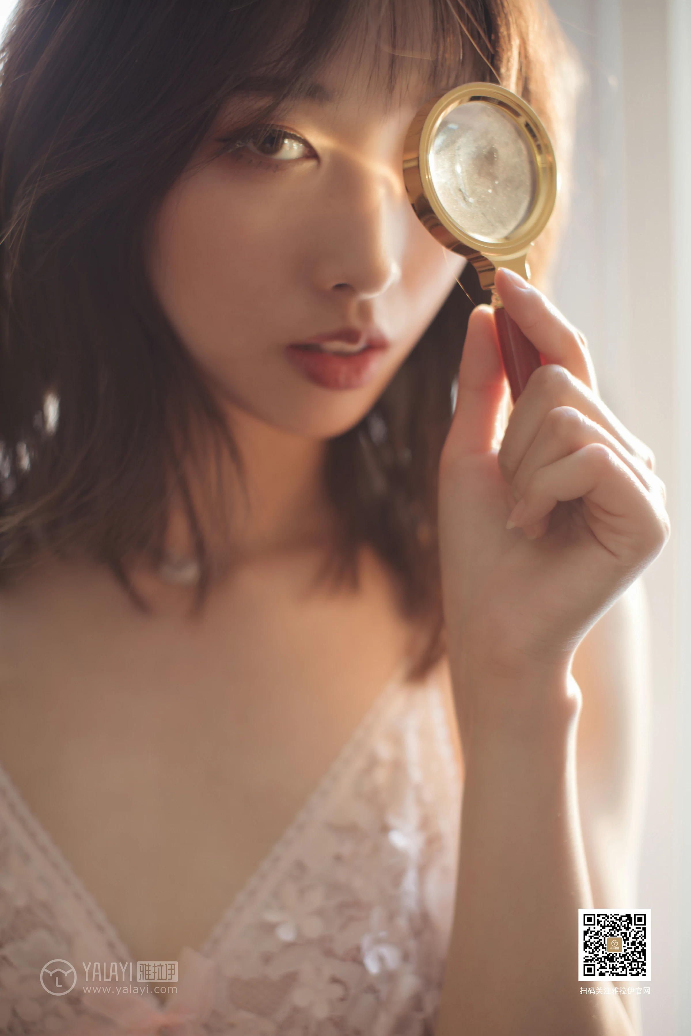 [YALAYI雅拉伊]No.388 闺房记乐 佳佳 粉色透视吊带睡衣裙性感私房写真集第15张