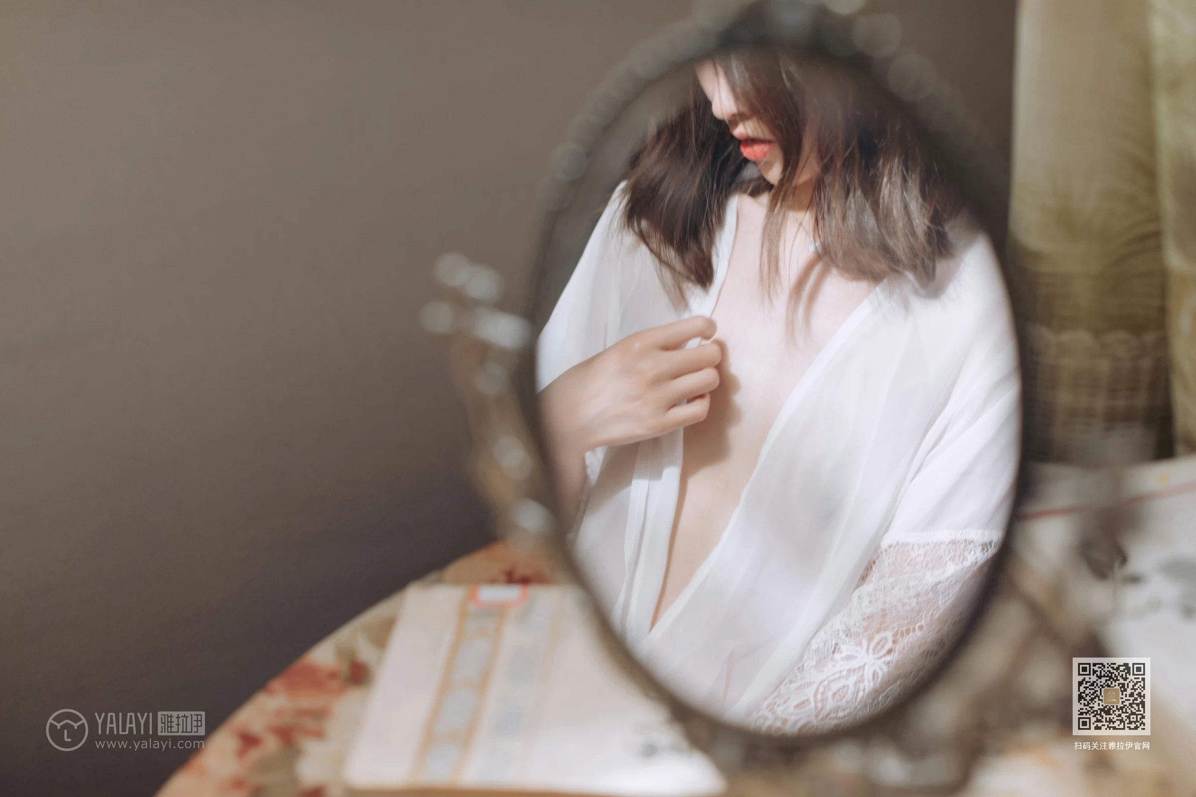 [YALAYI雅拉伊]Vol.427 寂寞心房 佳佳 白色透视蕾丝睡衣加情趣乳贴性感私房写真集第5张