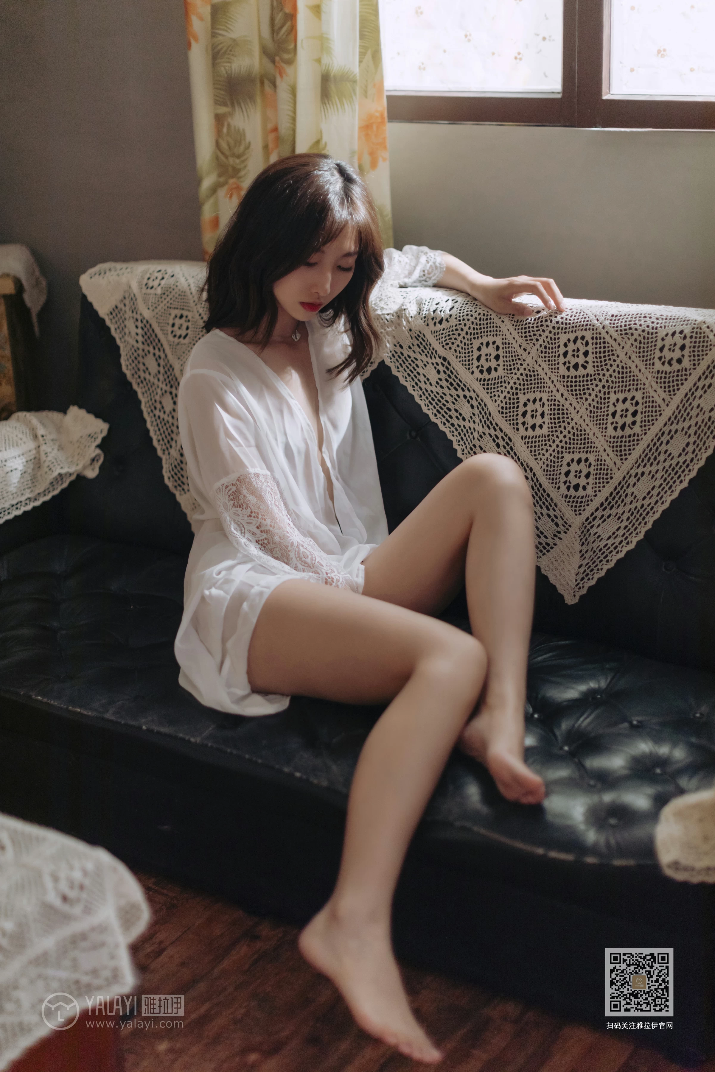 [YALAYI雅拉伊]Vol.427 寂寞心房 佳佳 白色透视蕾丝睡衣加情趣乳贴性感私房写真集第9张