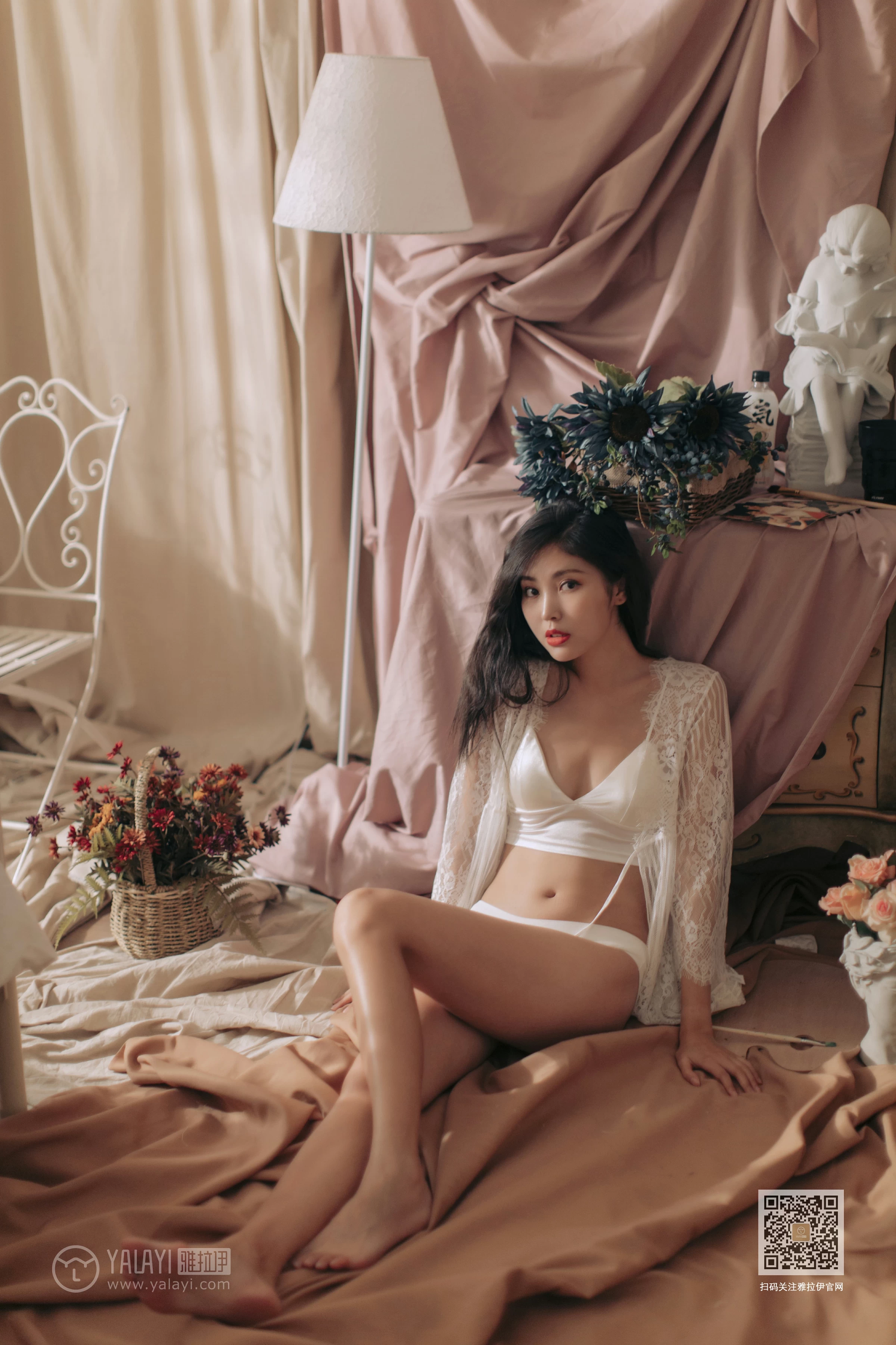 [YALAYI雅拉伊]Vol.423 好想告诉你 仓儿 白色透视镂空睡衣加白色内衣性感私房写真集第2张
