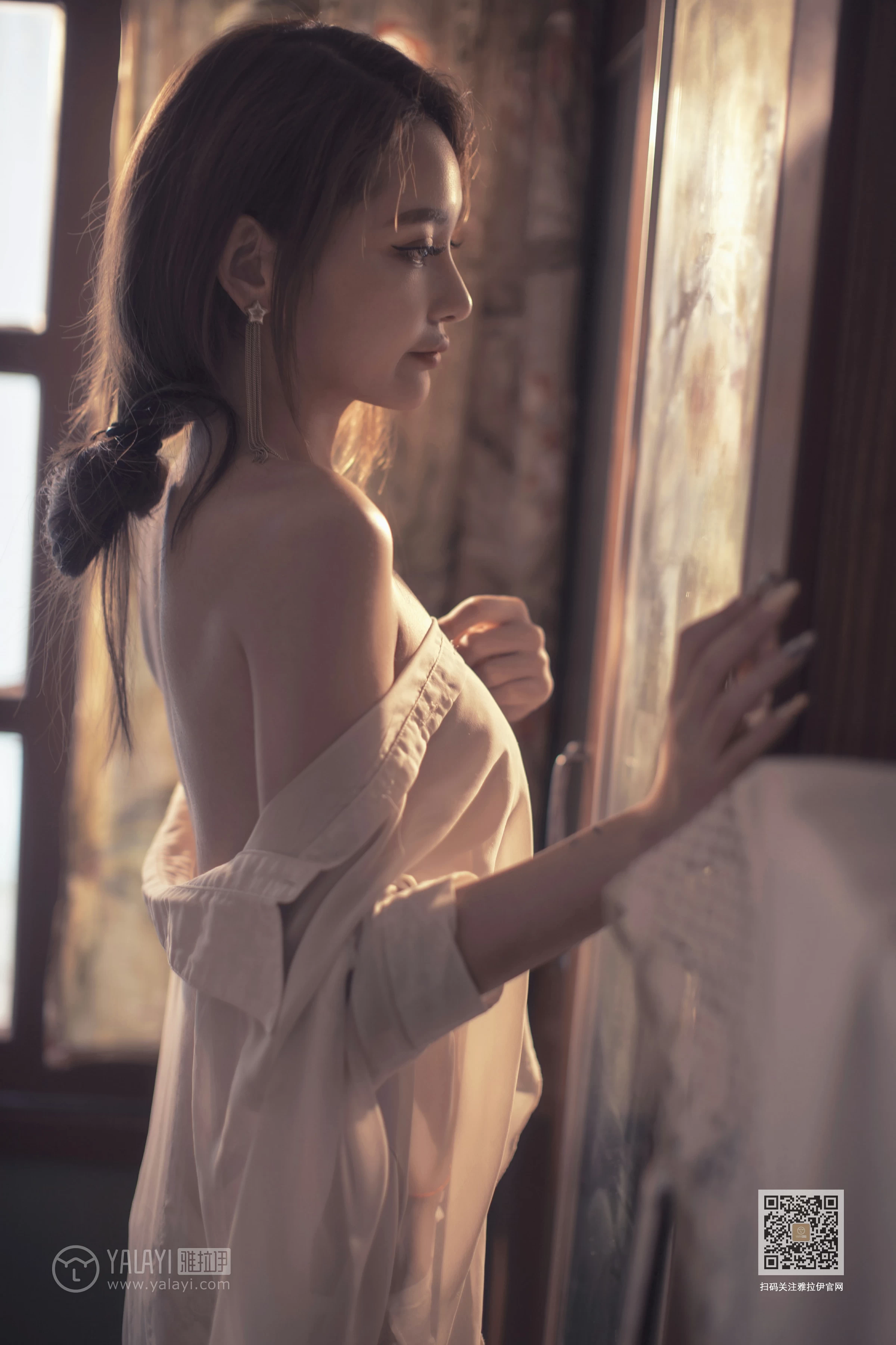 [YALAYI雅拉伊]Vol.430 意乱情迷 慧儿 白色透视衬衫居家性感私房写真集第18张