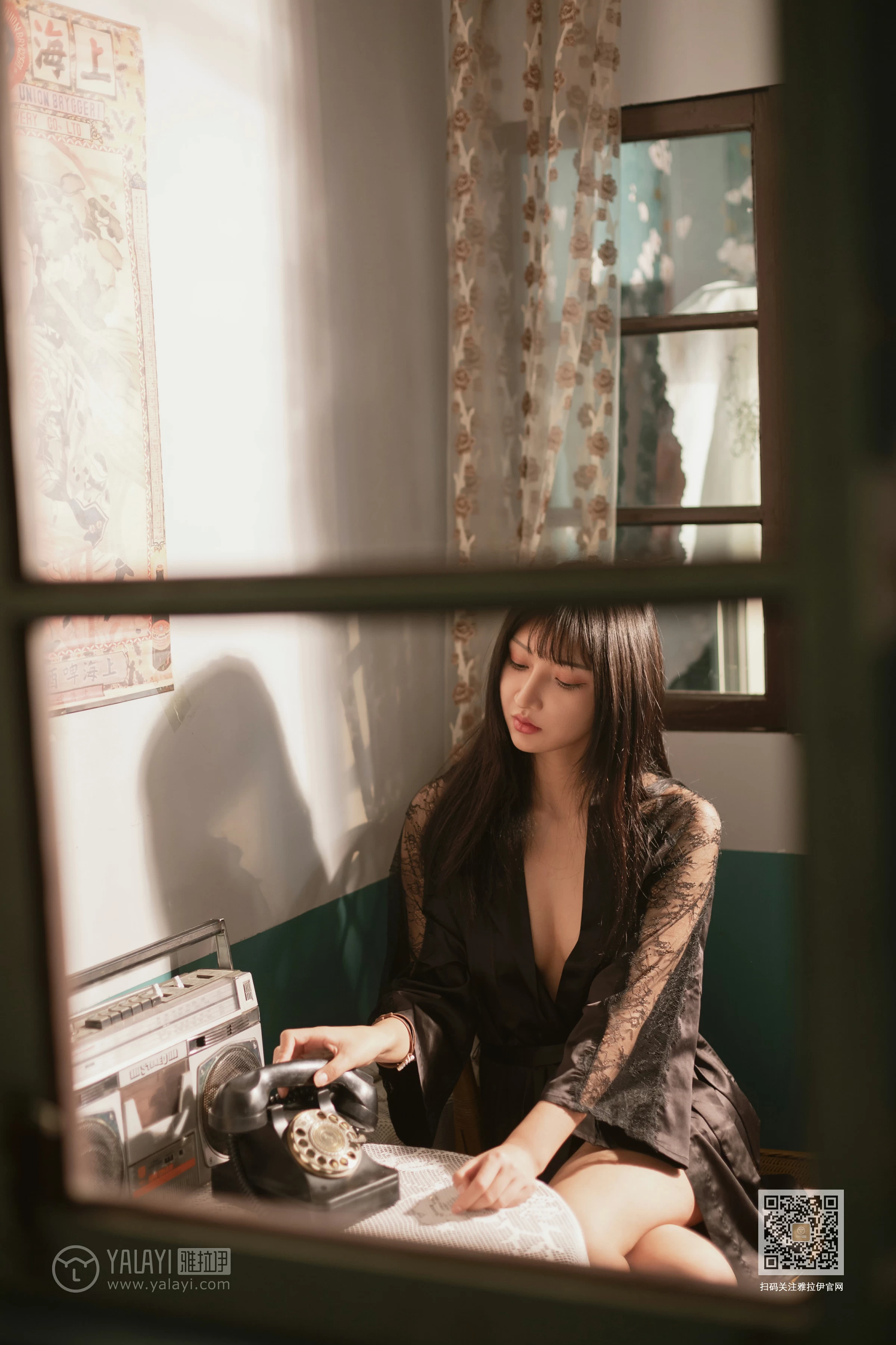 [YALAYI雅拉伊]Vol.494 帘卷美人绰态 韩熙 黑色透视睡衣性感私房写真集第13张