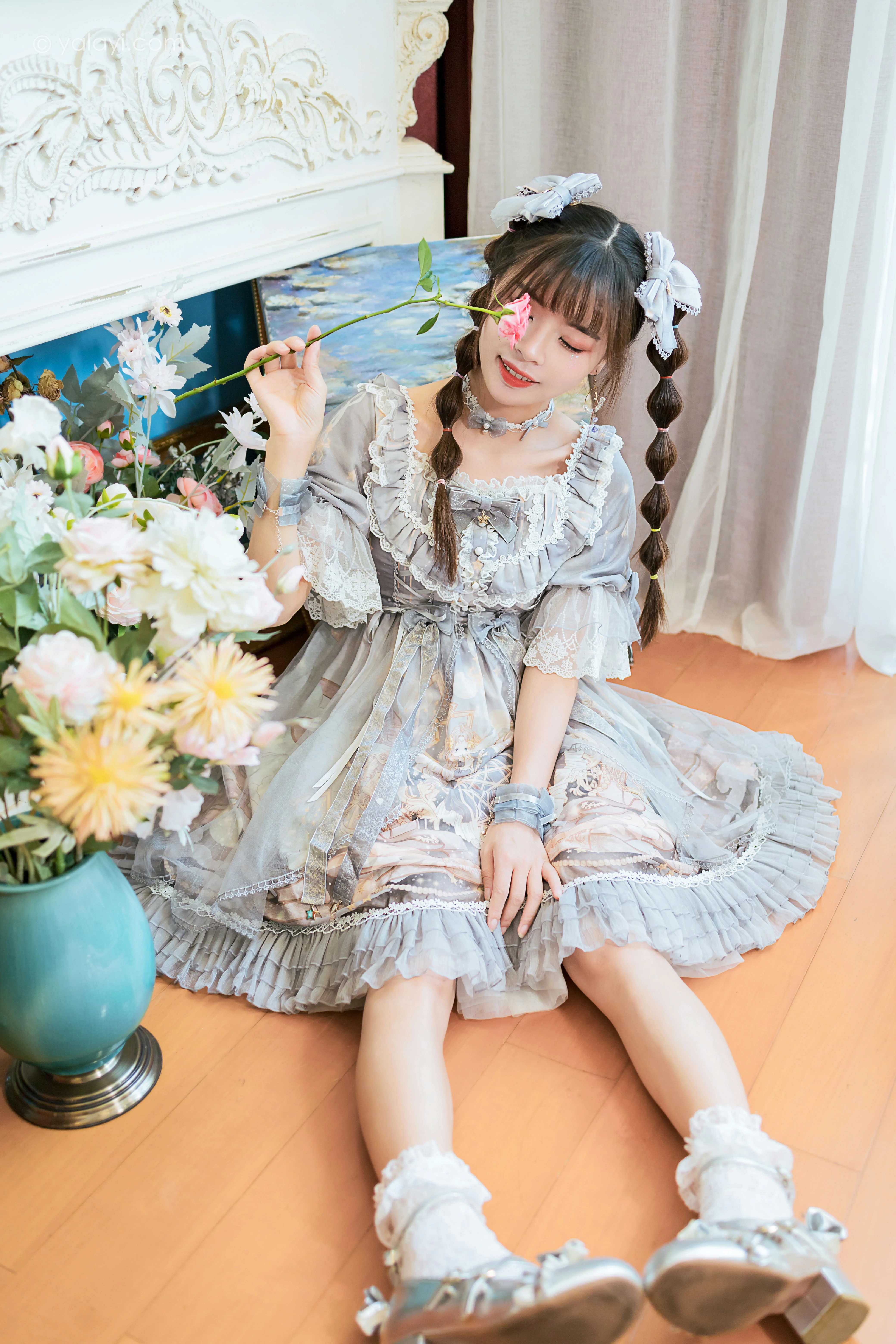 [YALAYI雅拉伊]NO.853 洛丽塔Lolita 程小蝶 淡蓝色连身制服裙清纯可爱私房写真集第5张