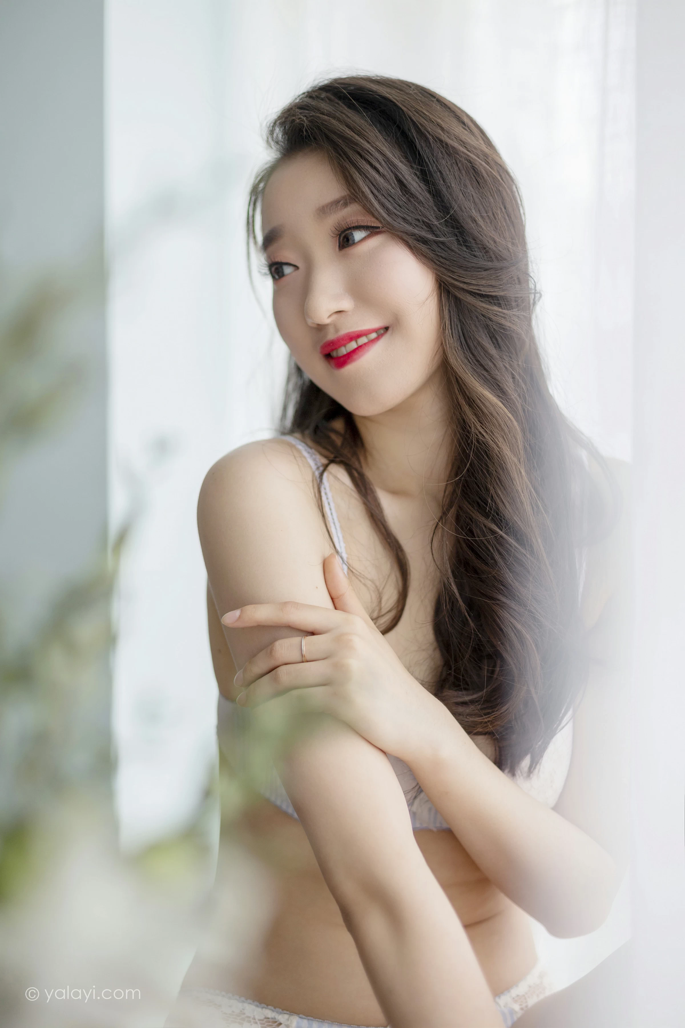 [YALAYI雅拉伊]NO.701 《花容月貌》 心怡 白色蕾丝内衣居家性感私房写真集第9张