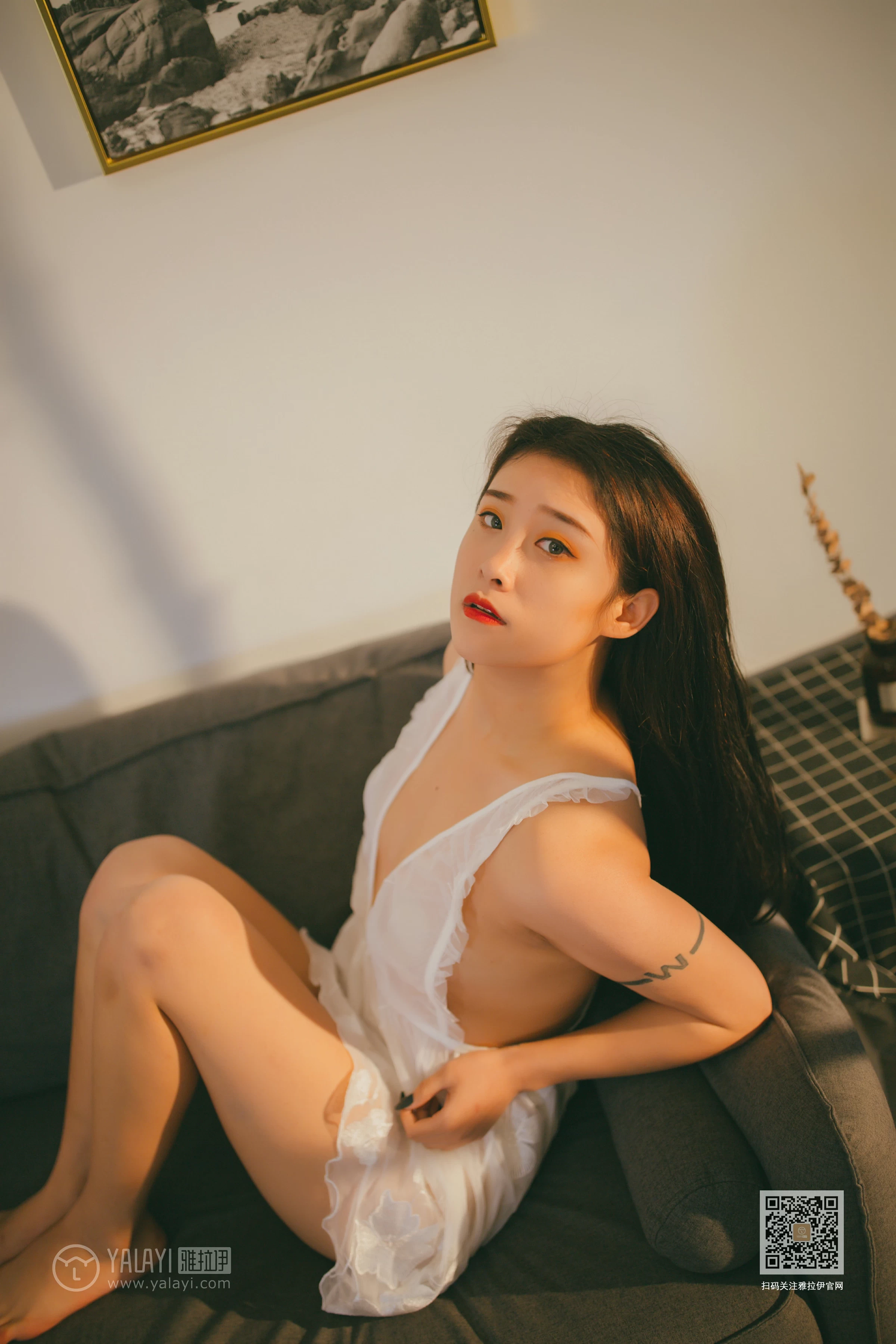 [YALAYI雅拉伊]Vol.536 吹弹可破 素素 白色透视情趣内衣裙性感私房写真集第6张