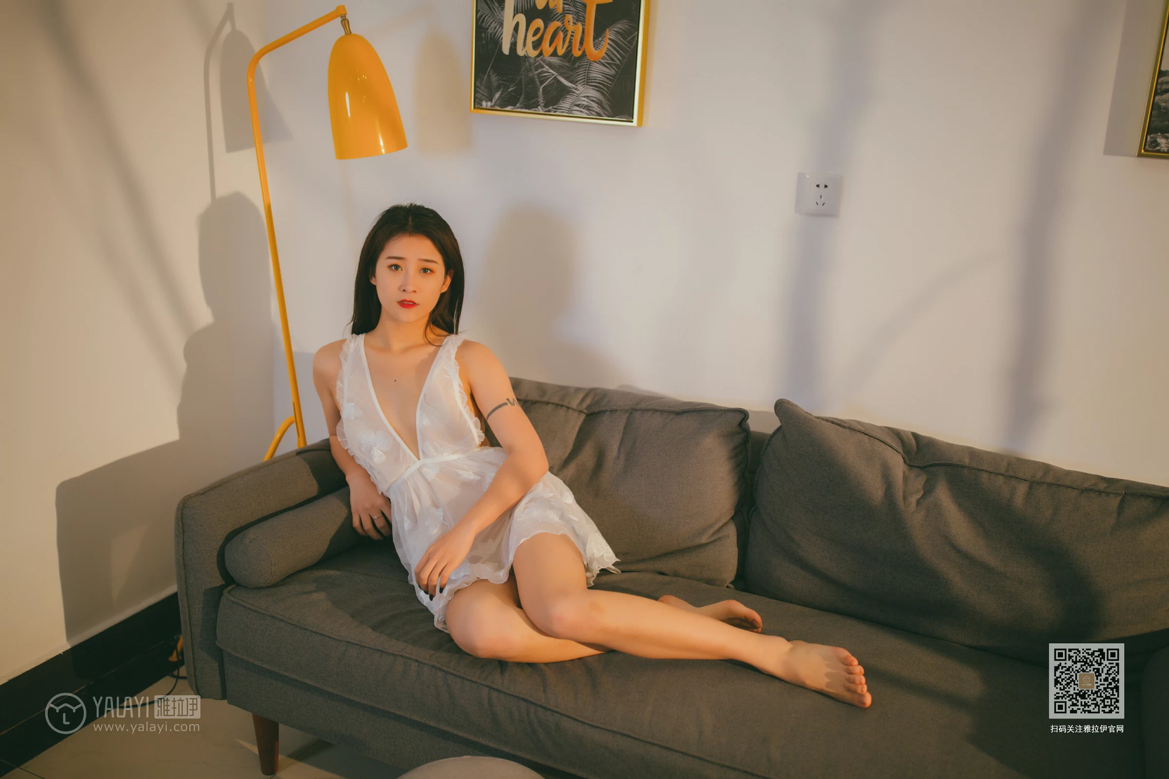[YALAYI雅拉伊]Vol.536 吹弹可破 素素 白色透视情趣内衣裙性感私房写真集第8张