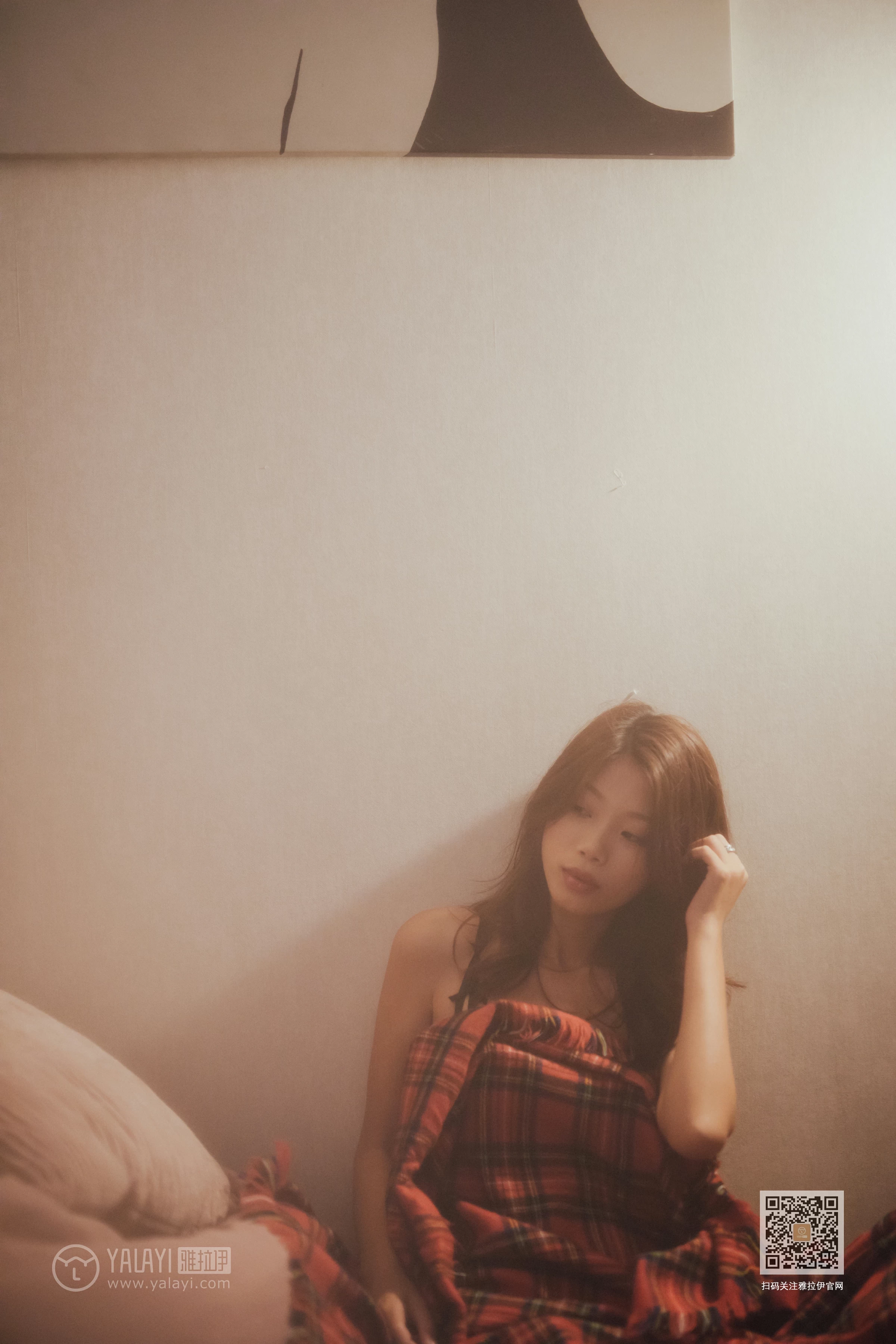 [YALAYI雅拉伊]Vol.548 梦境里的情人 静初 黑色蕾丝内衣性感私房写真集第11张