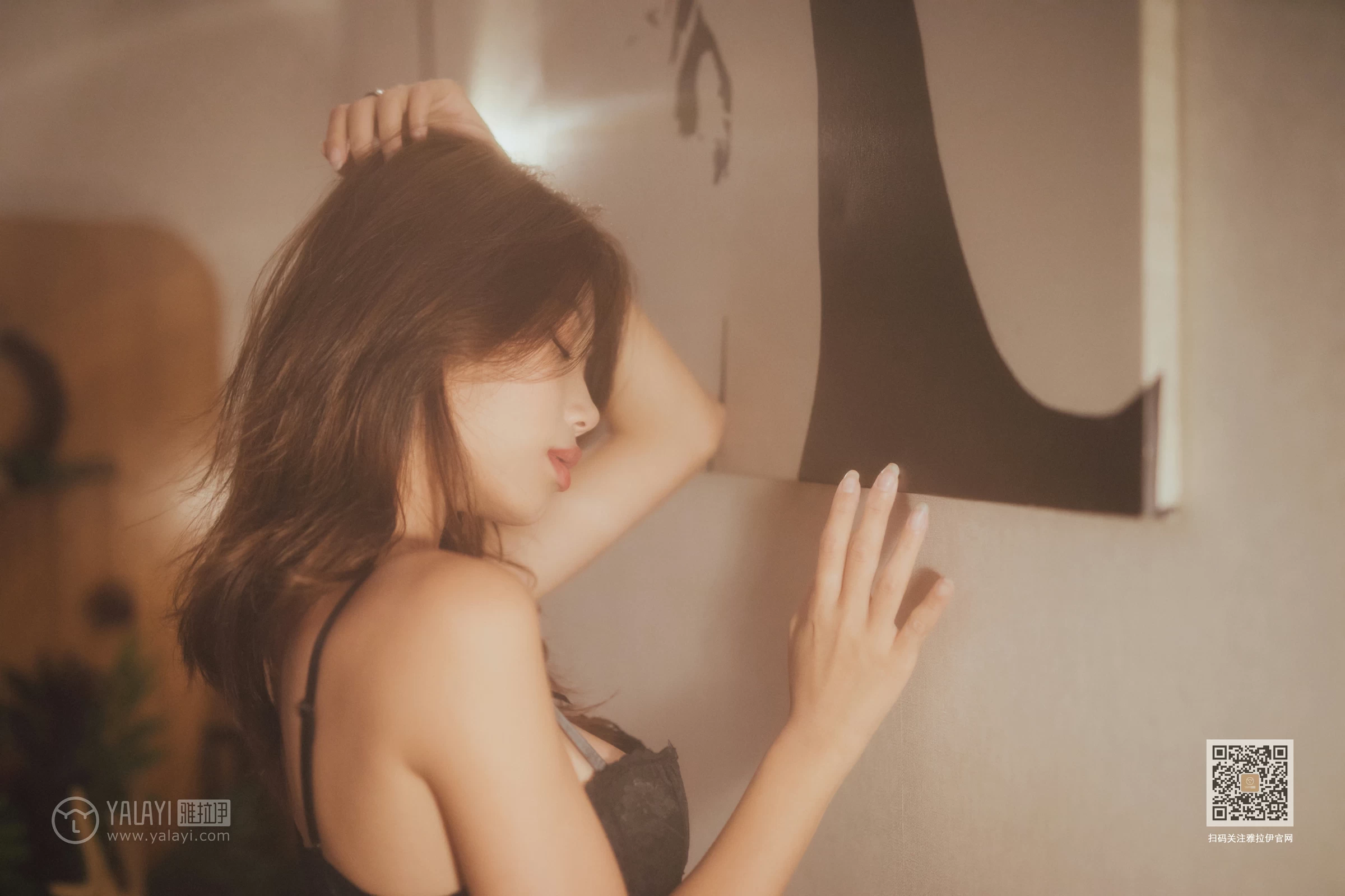 [YALAYI雅拉伊]Vol.548 梦境里的情人 静初 黑色蕾丝内衣性感私房写真集第15张