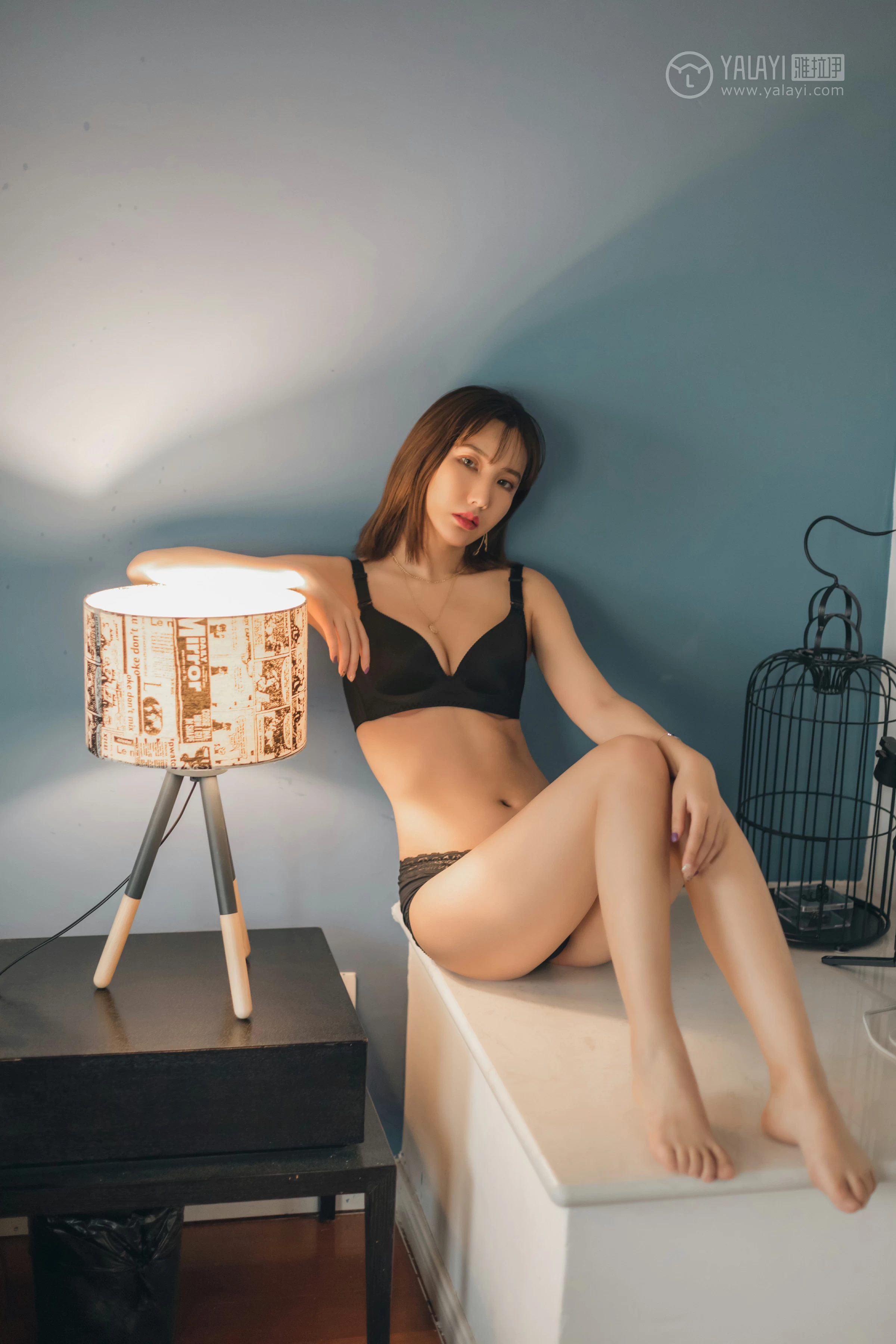 [YALAYI雅拉伊]NO.296 婷婷袅袅 沈美美 黑色性感内衣居家私房写真集第7张