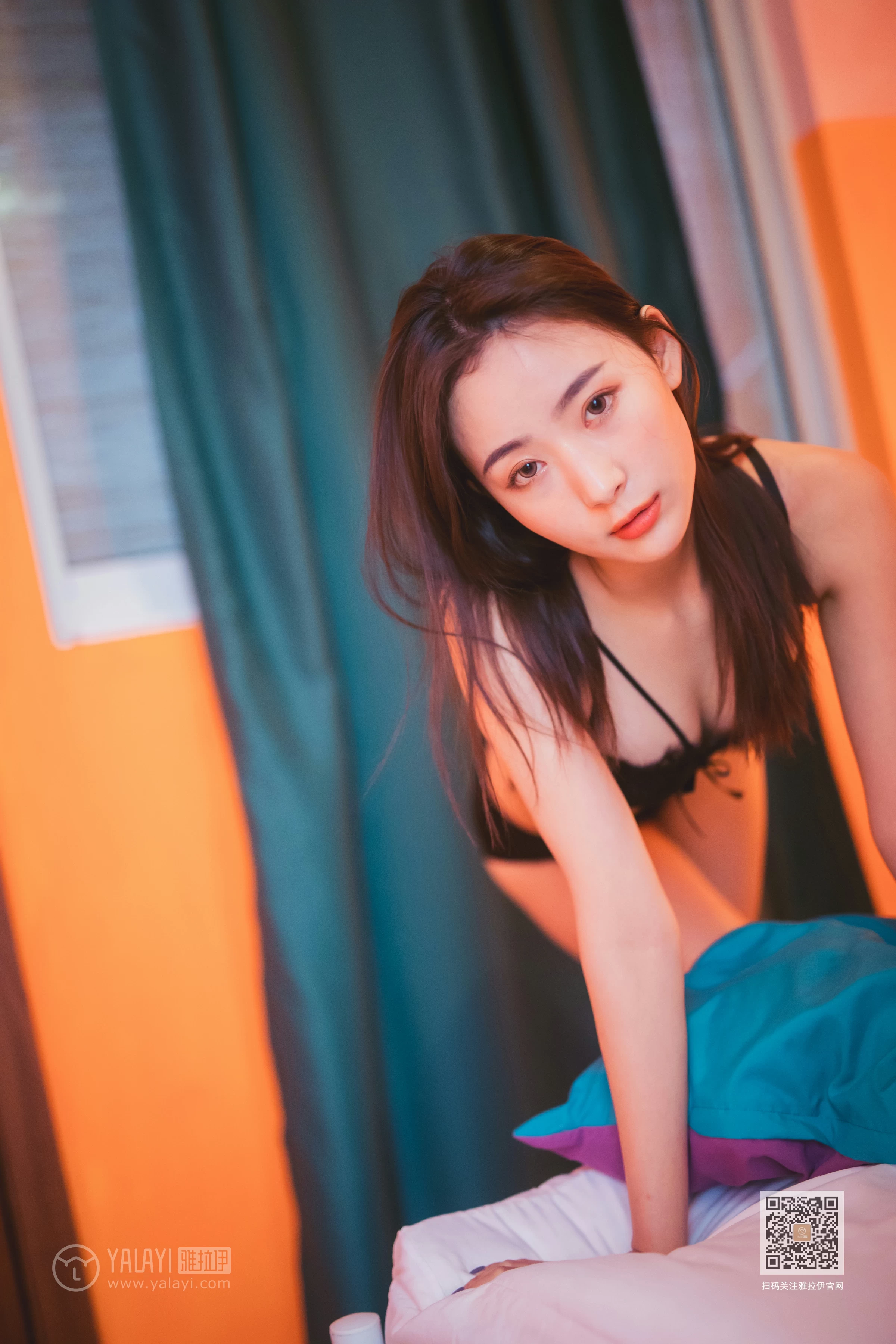 [YALAYI雅拉伊]Vol.592 再看我一眼 海棠 黑色蕾丝内衣性感私房写真集第9张