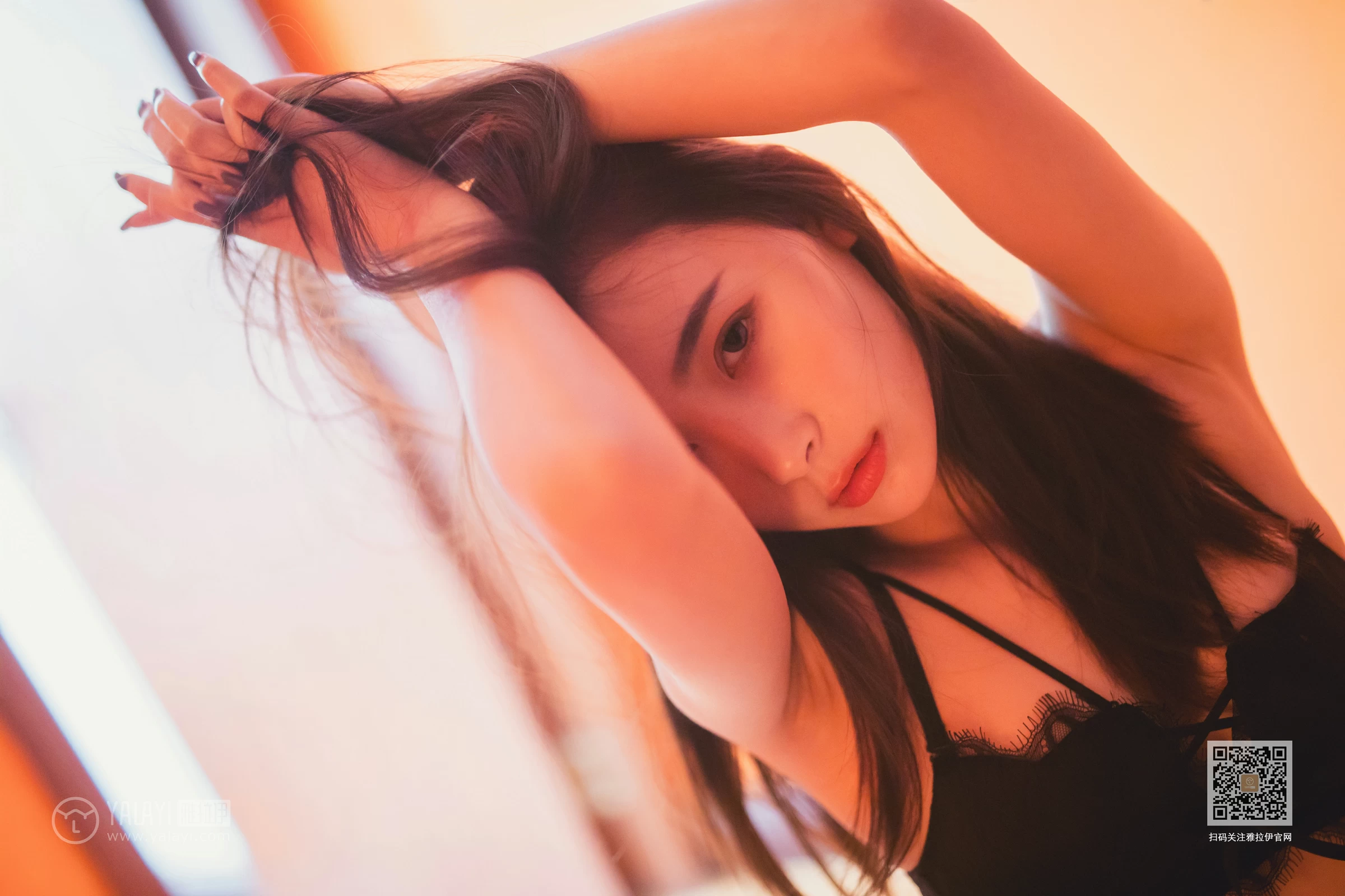 [YALAYI雅拉伊]Vol.592 再看我一眼 海棠 黑色蕾丝内衣性感私房写真集第14张