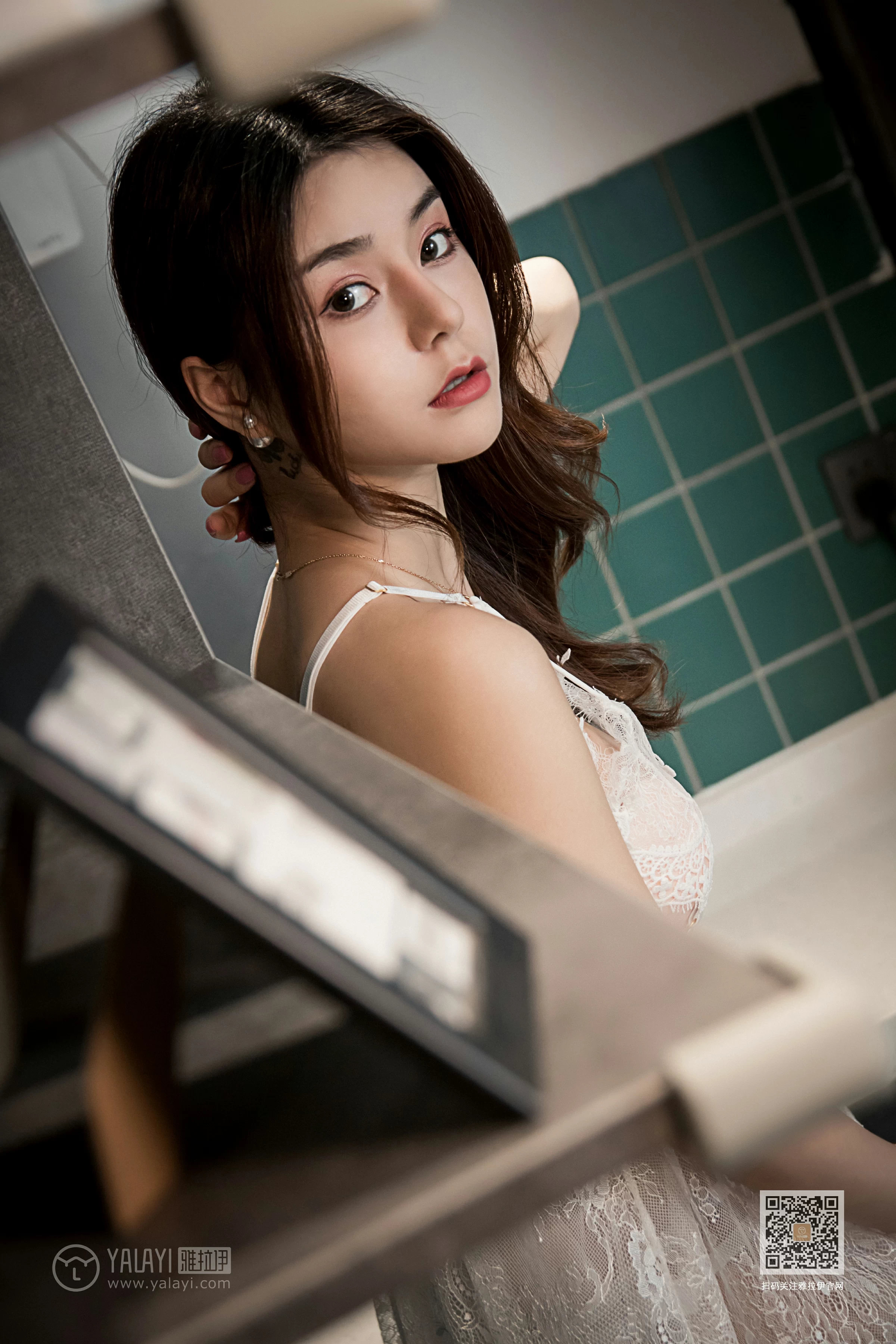 [YALAYI雅拉伊]NO.604 《方圆之间》 蓉蓉 白色透视蕾丝情趣内衣性感私房写真集第8张