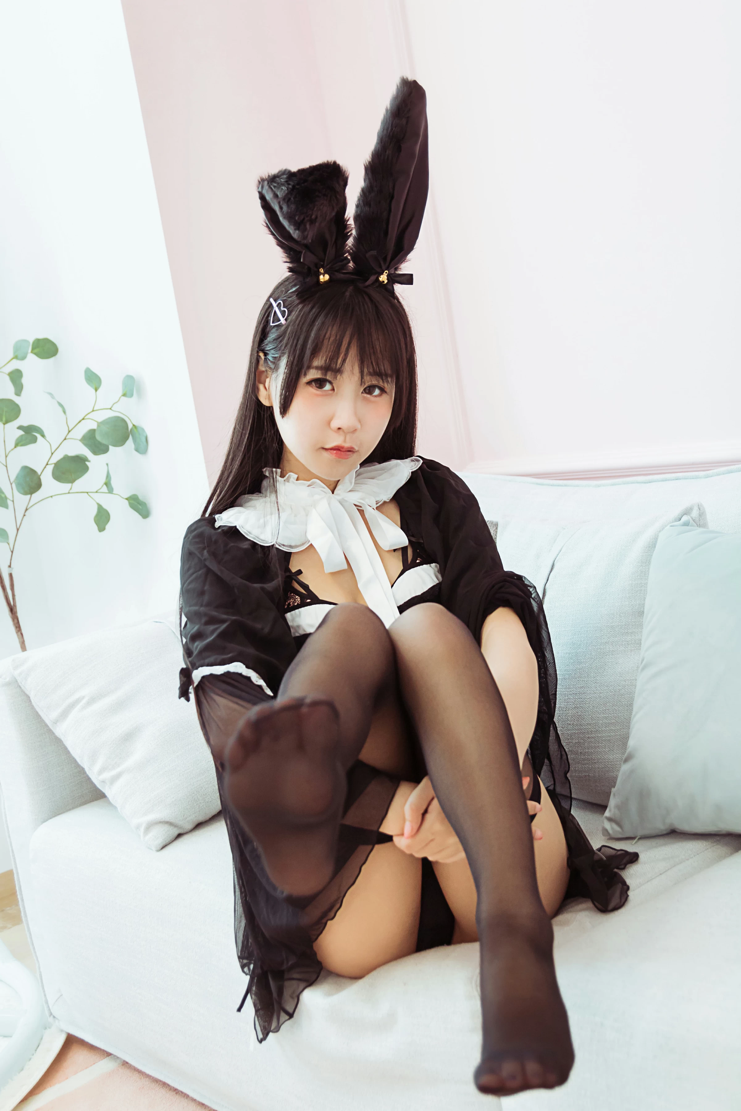 [YALAYI雅拉伊]NO.616 《今晚穿了女仆装》 甜酱吖 黑色情趣制服内衣加黑丝美腿性感私房写真集第8张