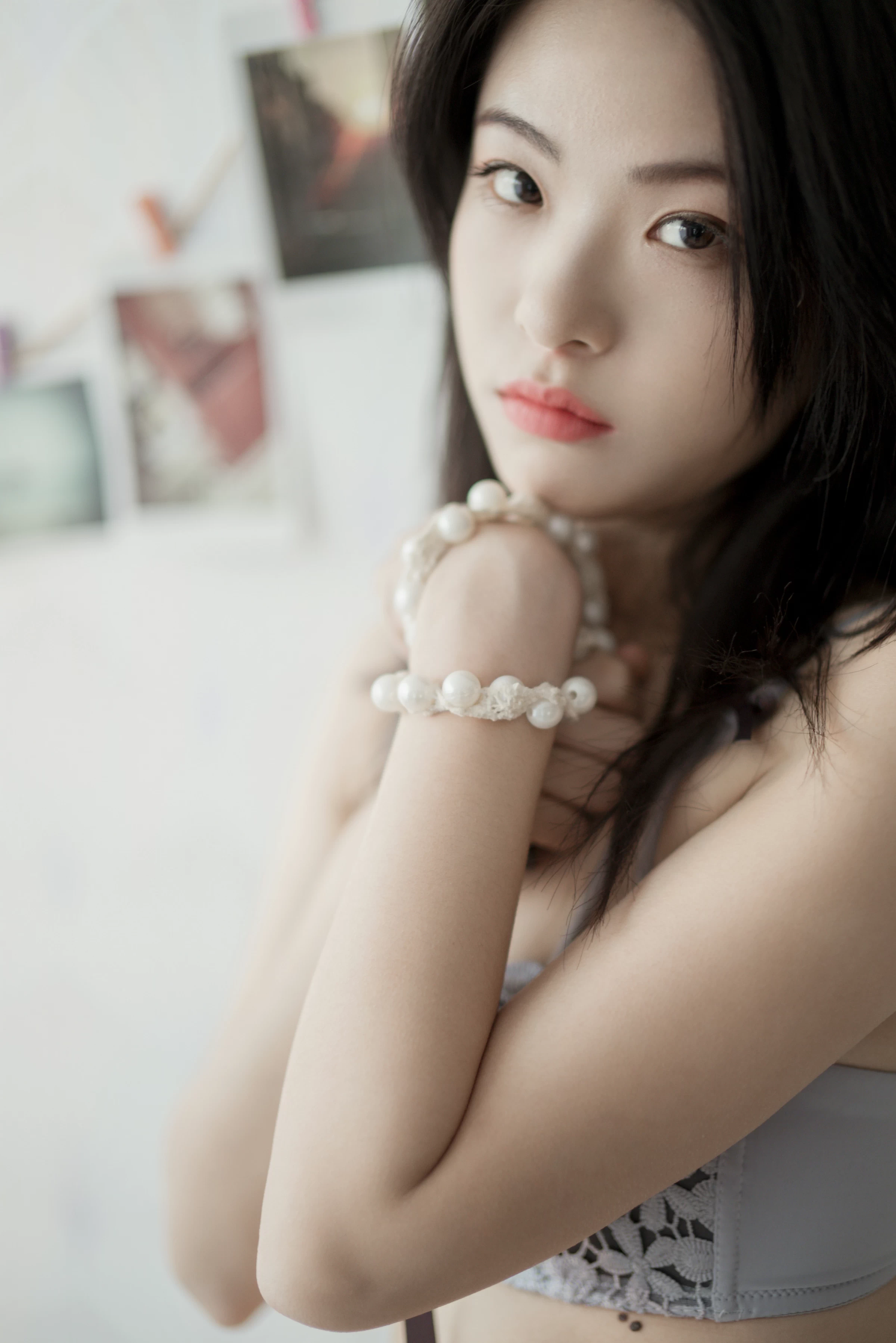 [YALAYI雅拉伊]NO.619 《无瑕》 含嫣 灰色蕾丝内衣性感私房写真集第13张