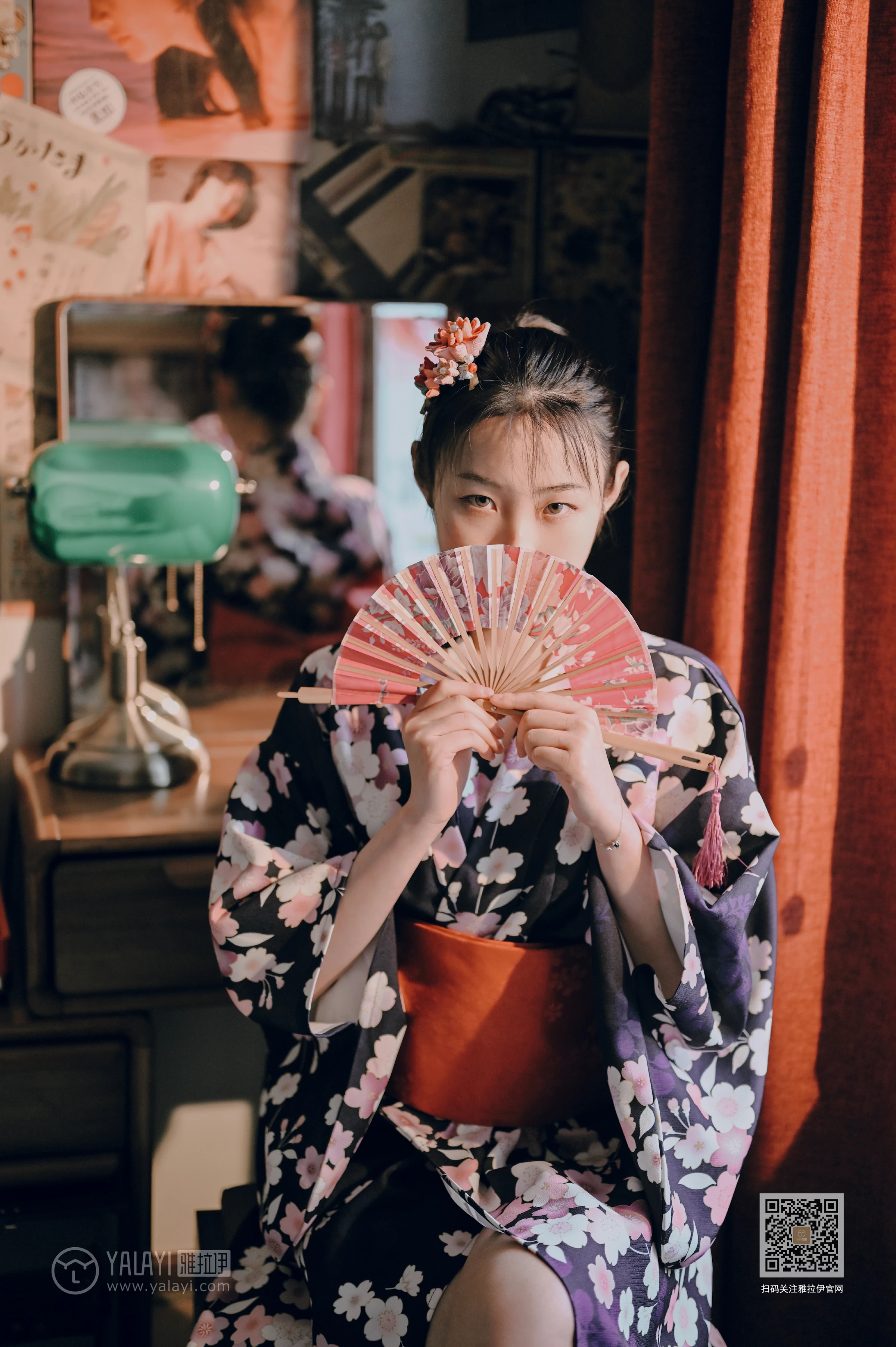 [YALAYI雅拉伊]NO.635 《和服少女》 沈伊 黑色和服加白色蕾丝内衣性感私房写真集第1张
