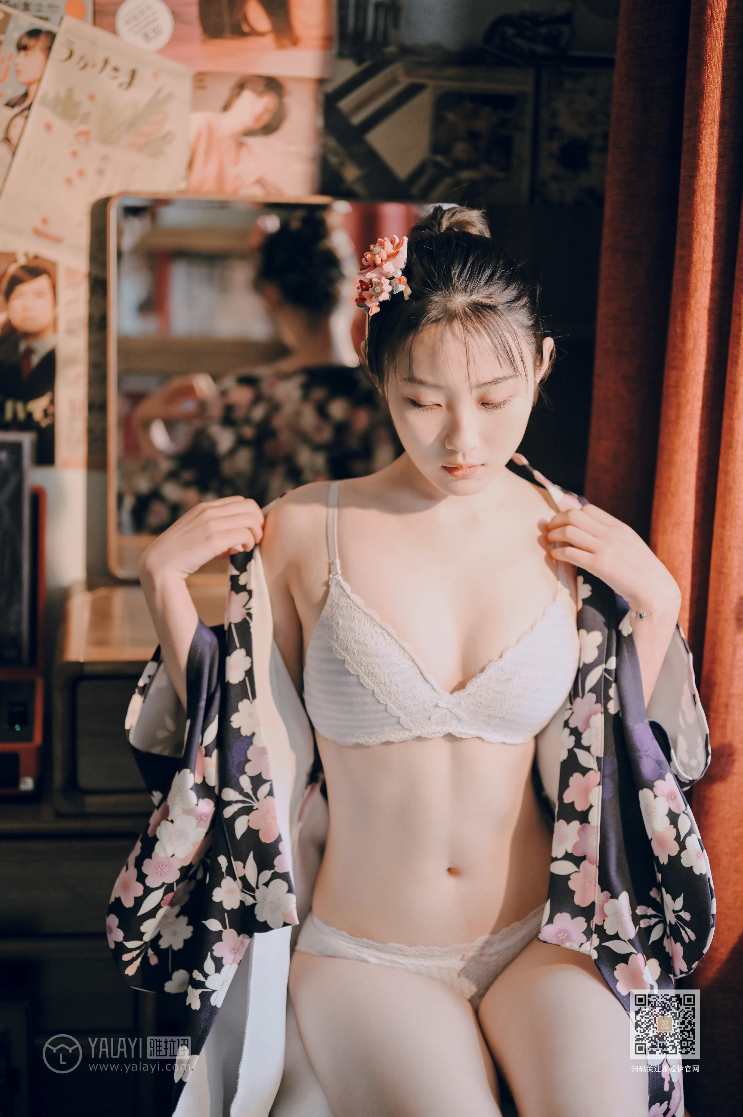[YALAYI雅拉伊]NO.635 《和服少女》 沈伊 黑色和服加白色蕾丝内衣性感私房写真集第7张