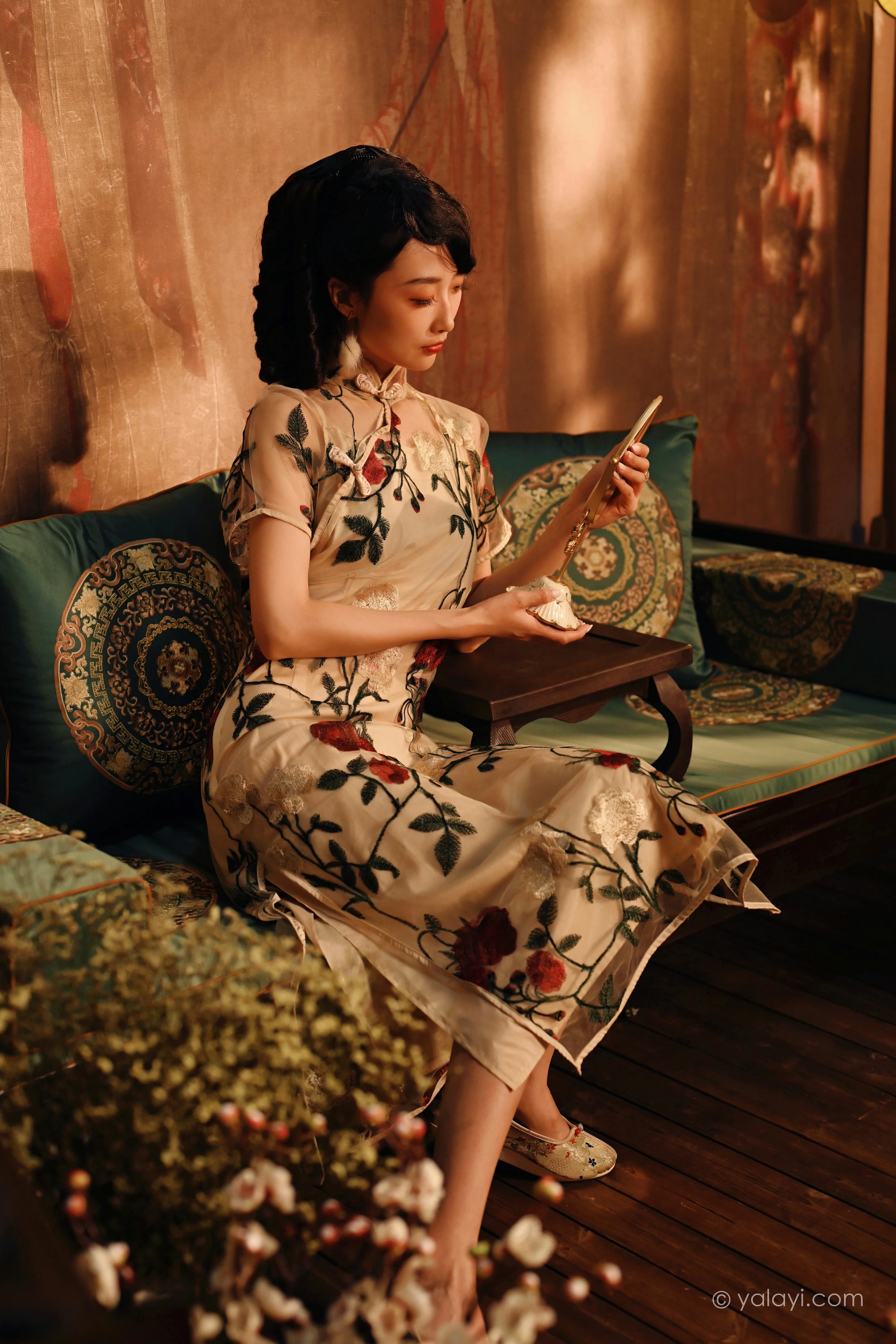 [YALAYI雅拉伊]2022.01.25 我在那里等你 佳佳 白色透视旗袍民国风写真集第8张