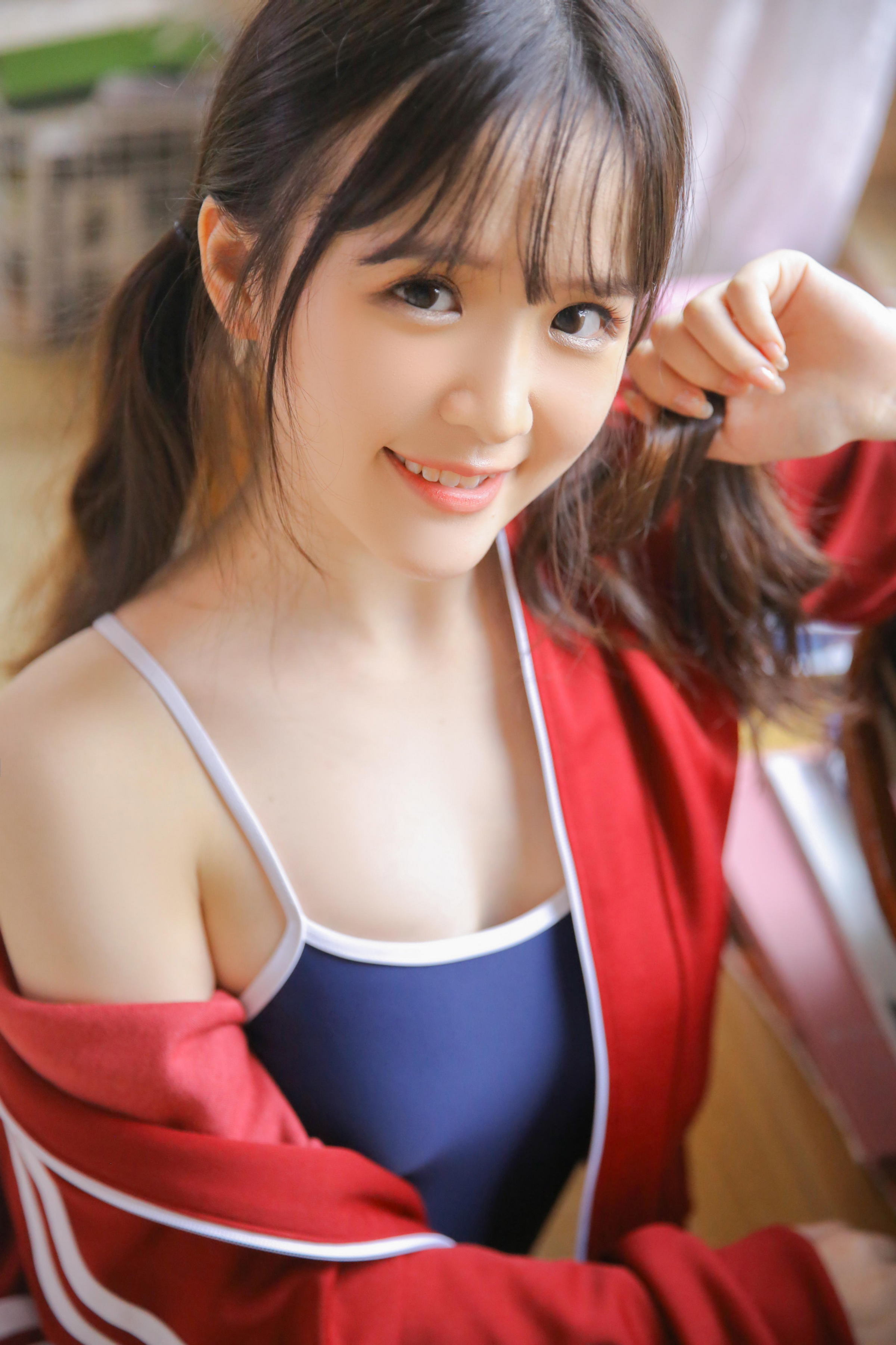 [YALAYI雅拉伊]2022.05.05 尽情可爱 甜美少女 JK水手制服与粉色和服清纯写真集第4张