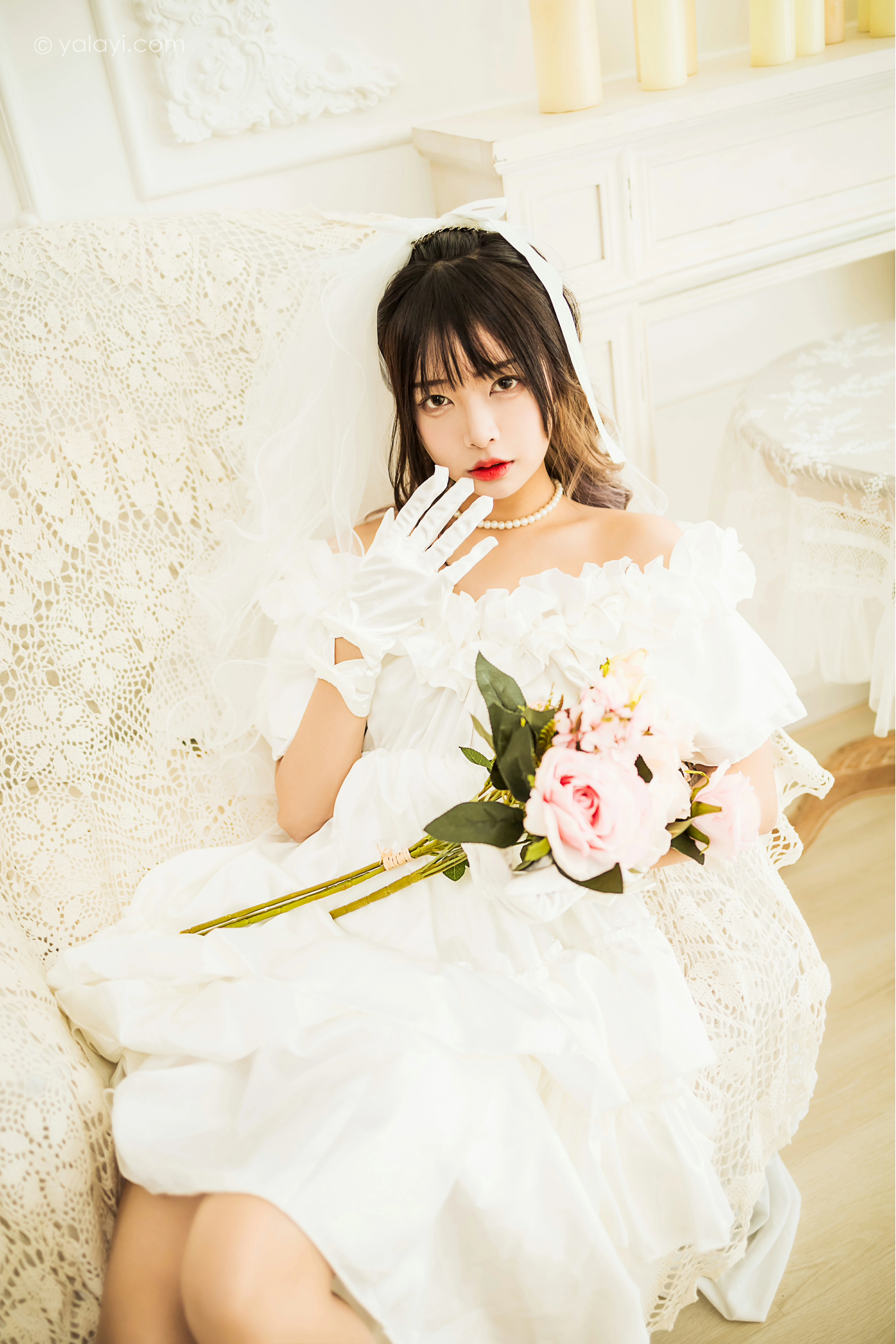 [YALAYI雅拉伊]NO.862 美丽的梦 阿禾 白色抹胸婚纱性感写真集第8张