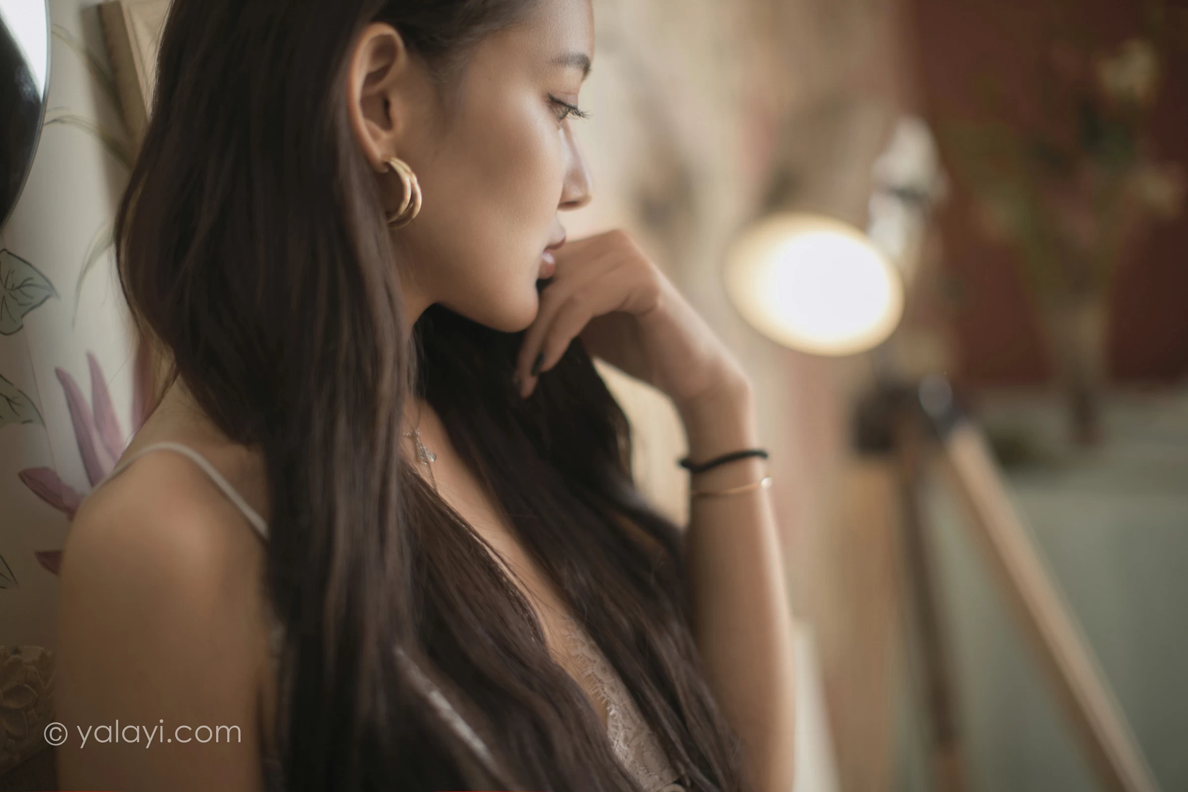 [YALAYI雅拉伊]NO.665 《无问》 刘子炀 白色透视蕾丝连衣裙性感私房写真集第11张