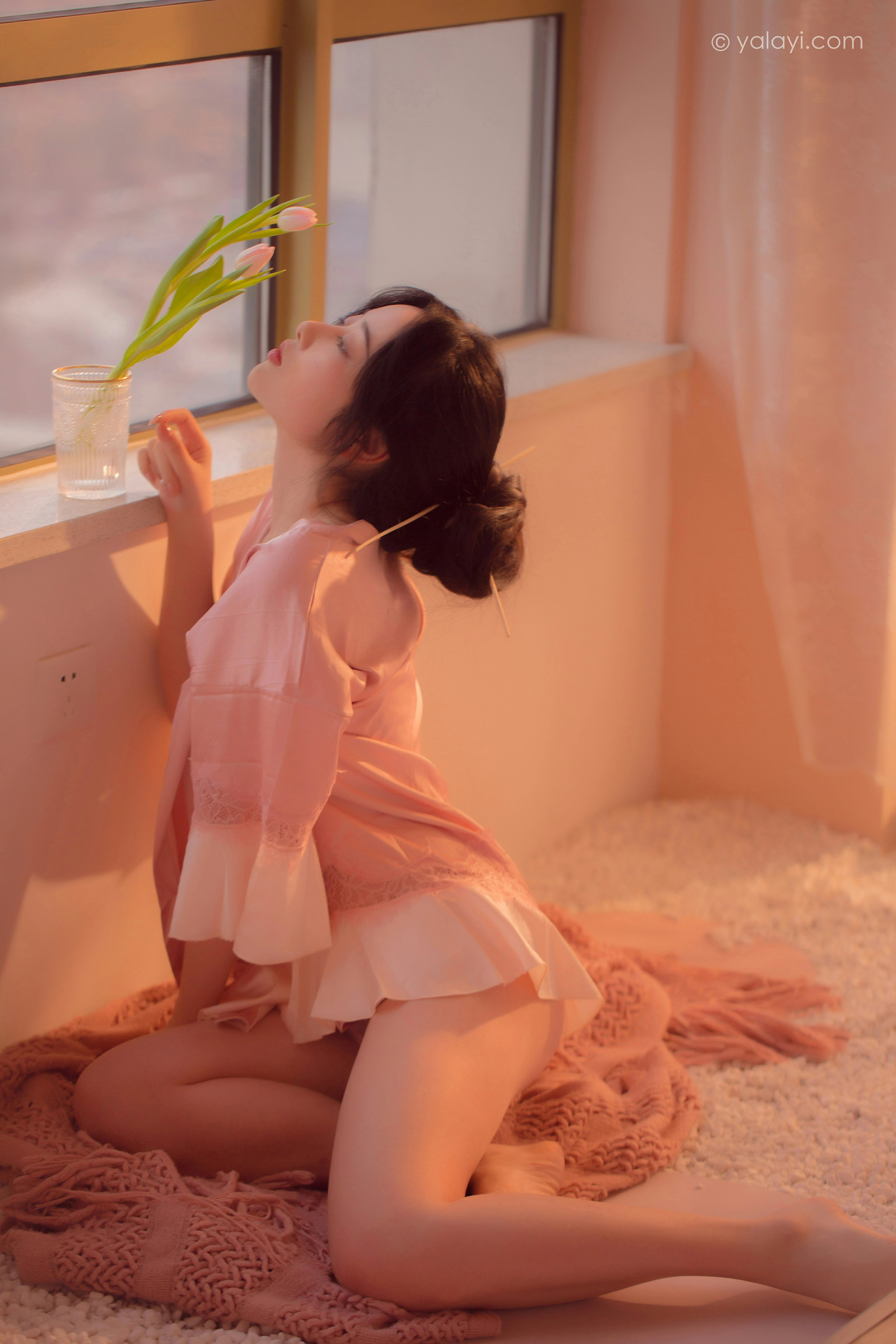 [YALAYI雅拉伊]NO.762 寂静中开放 璎珞 粉色蕾丝睡衣性感私房写真集第8张