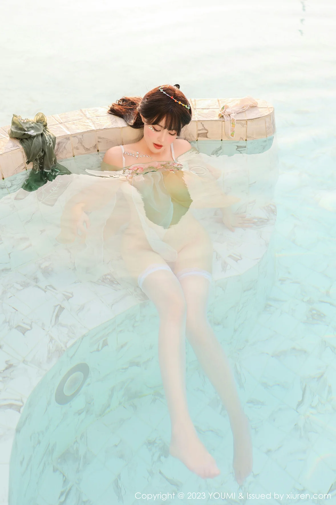  尤蜜荟 Vol.936 朱可儿Flora 白色丝袜普吉岛旅拍 [85P]第22张