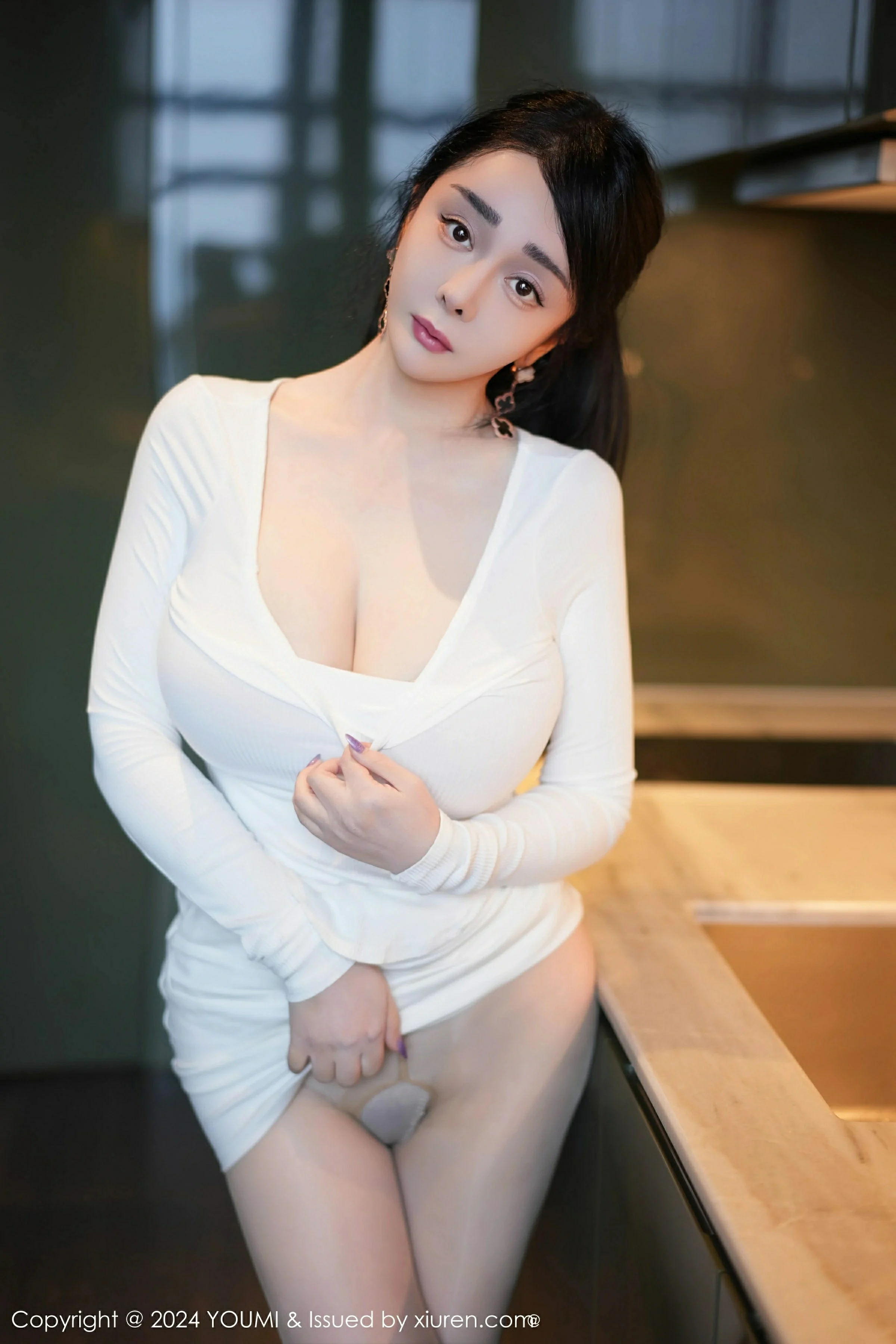  尤蜜荟 VOL.1107 允爾 [68P]第6张