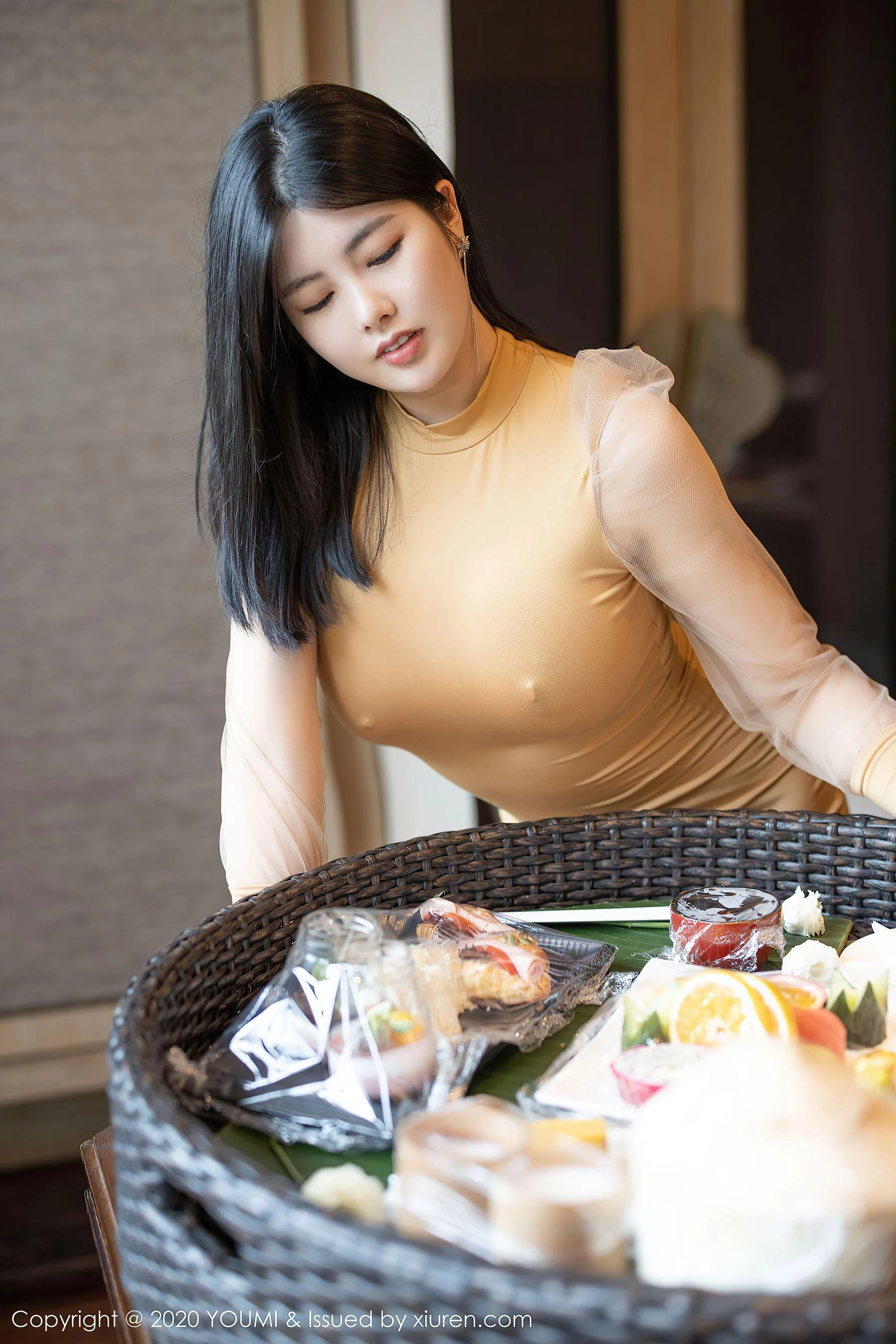 尤蜜荟YouMi Vol.528 娜露Selena第6张