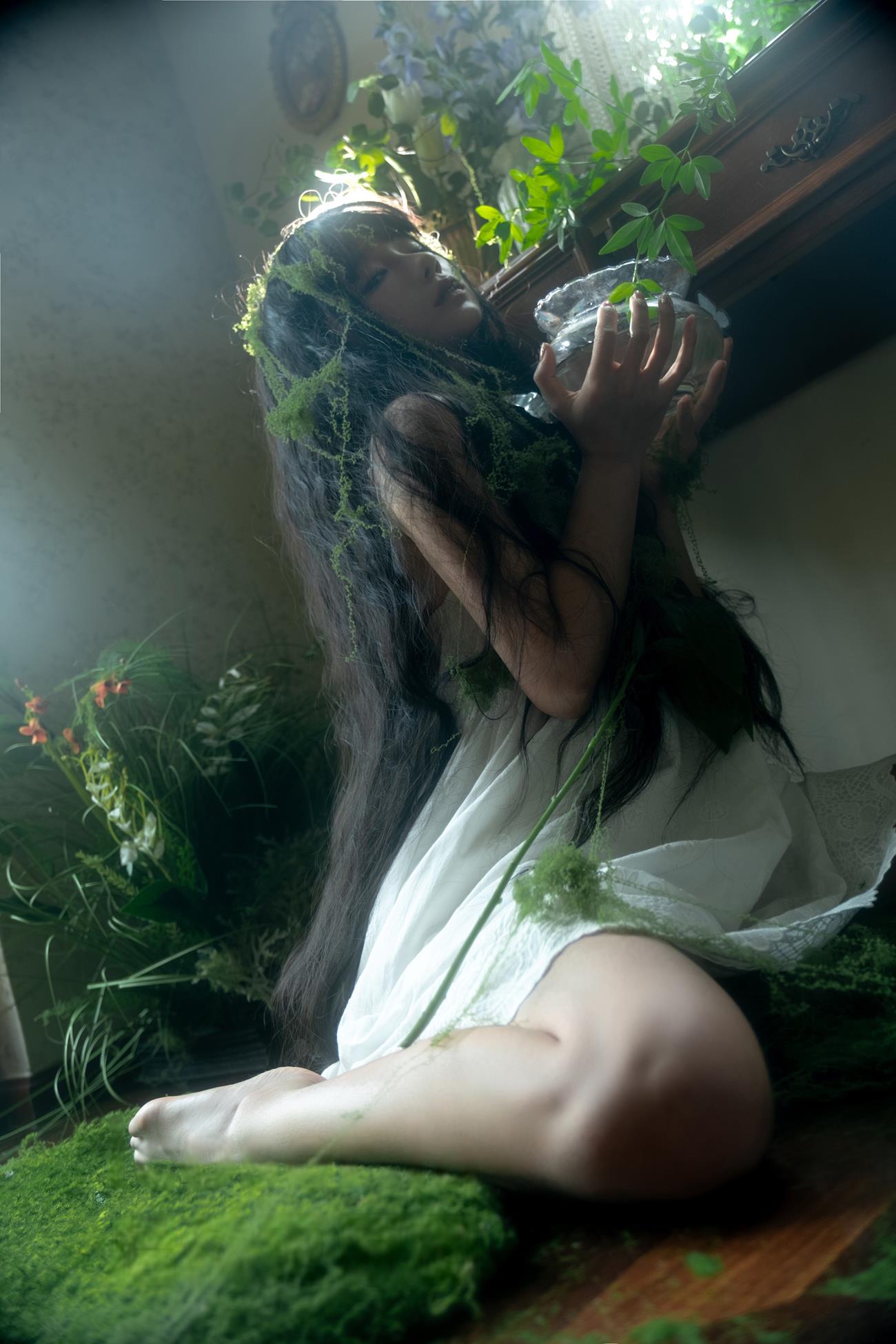 蠢沫沫   白吊带[36P]第2张