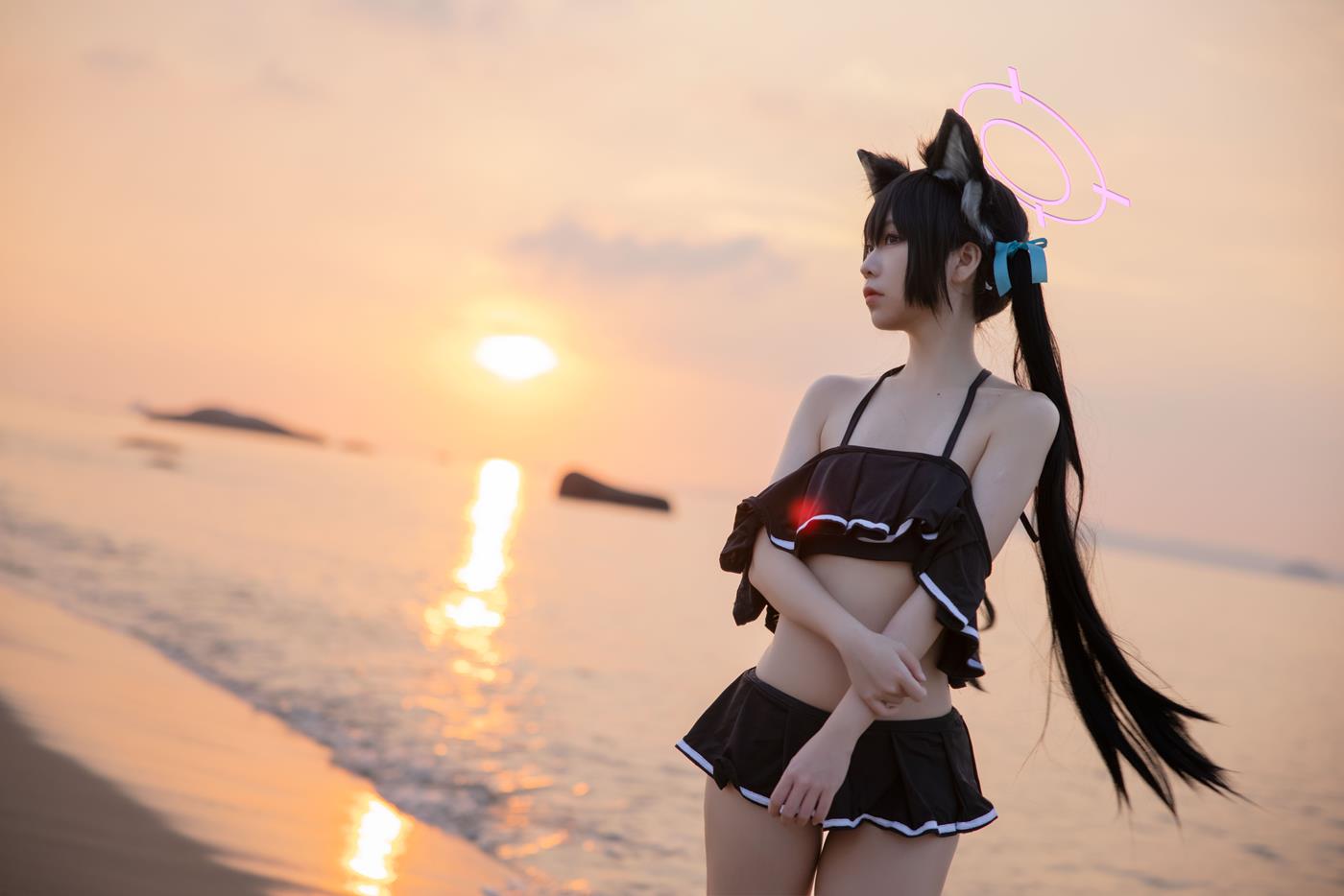 G44不会受伤   碧蓝档案 黑見芹香 海边泳装[18P]第4张