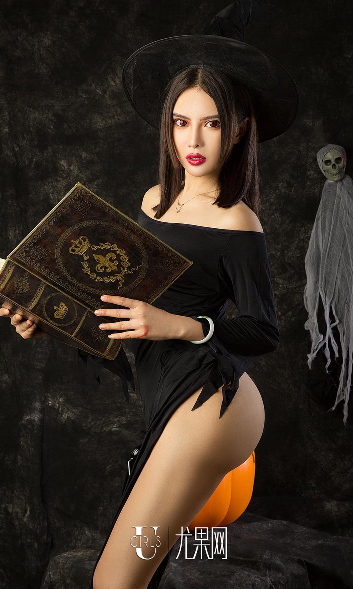 [Ugirls爱犹物] No.1260 Angela楚楚 姓感一吓 [35P]第6张