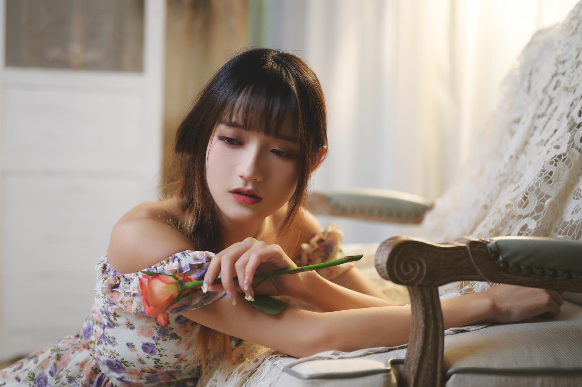 人气Coser@兔子Zzz不吃胡萝卜 紫丁香[40P]第2张