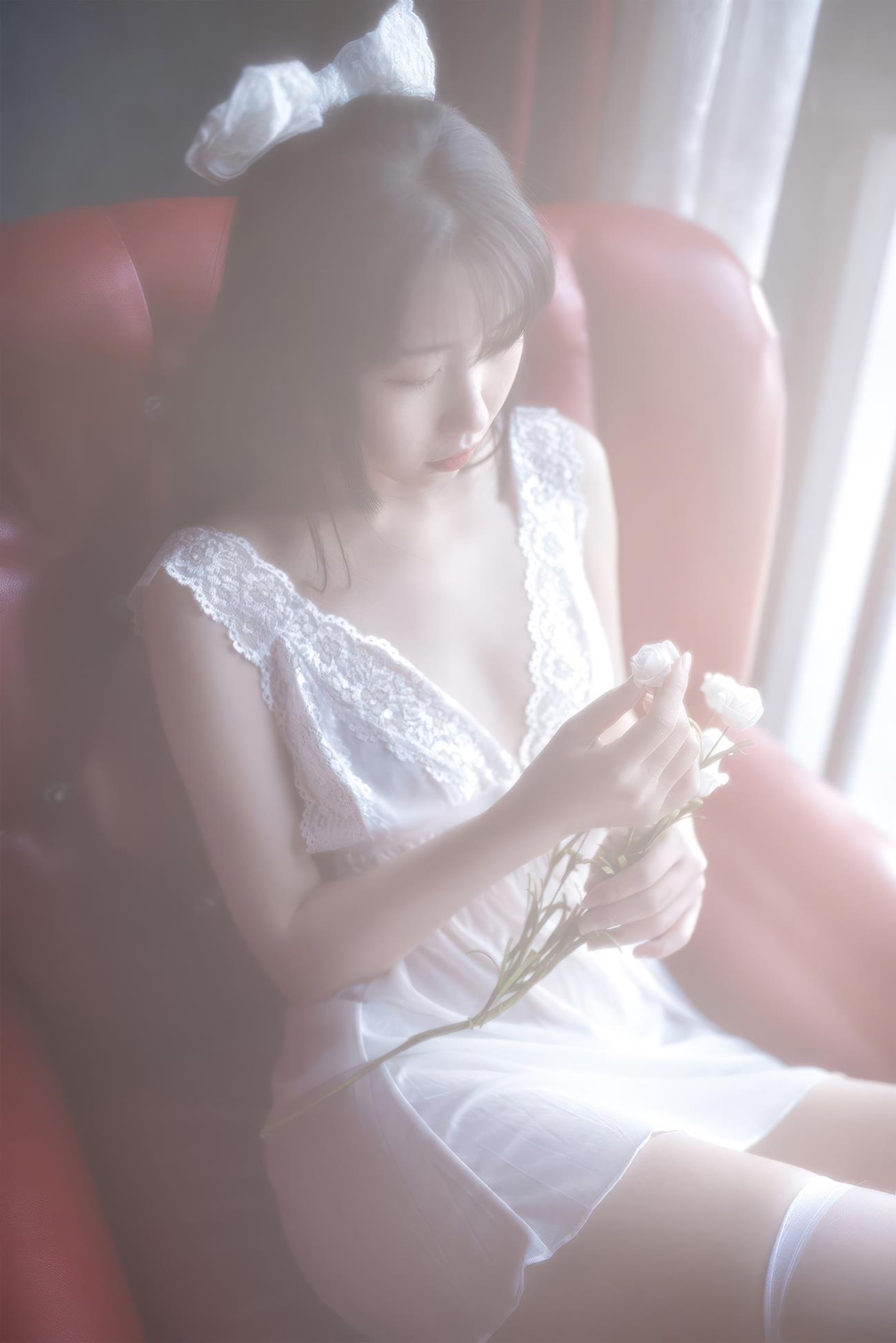 不呆猫   白月光[37P]第6张