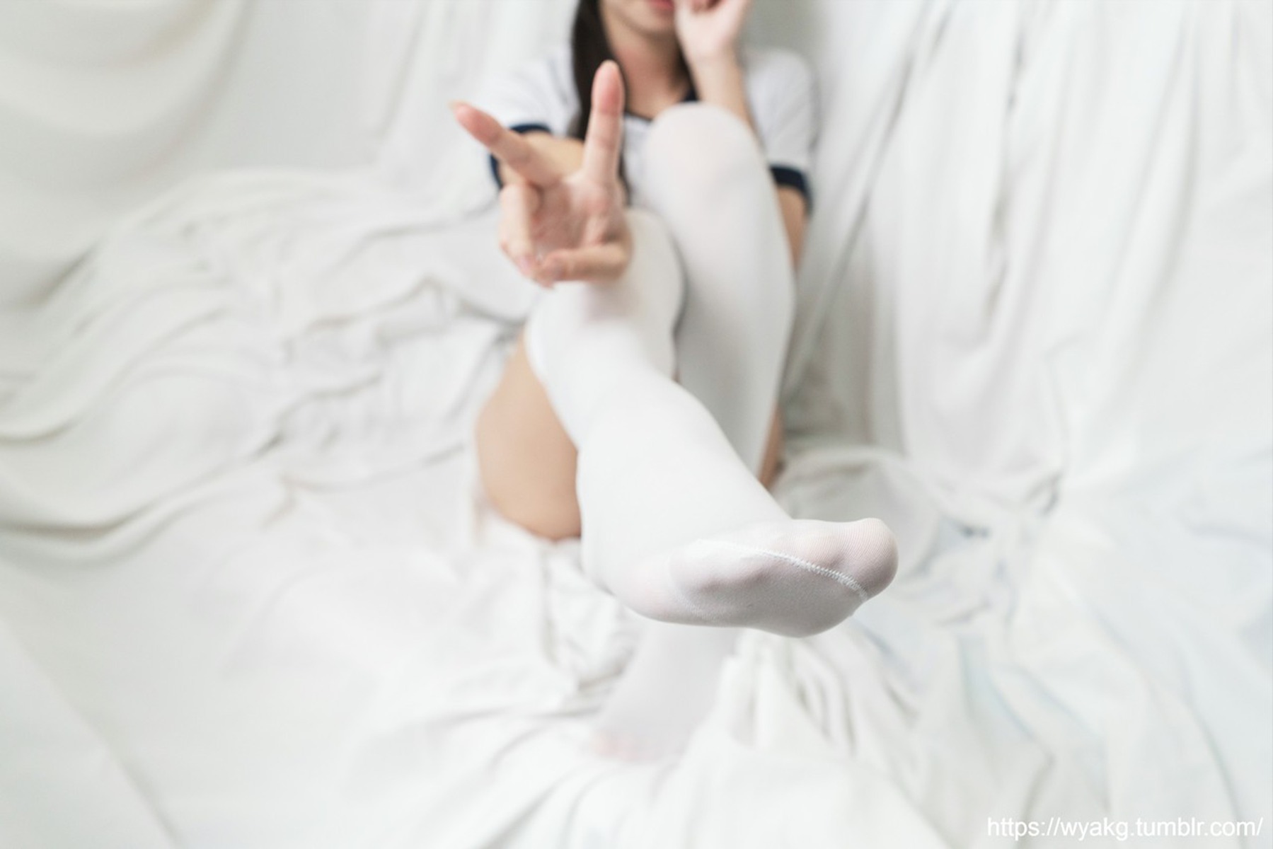 人气动漫Coser@爱老师_PhD 汤不热 在现浏览第2张