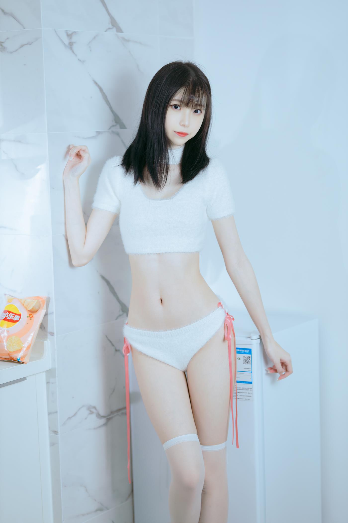 许岚(叁月life)  纯欲毛衣 [40P]第8张