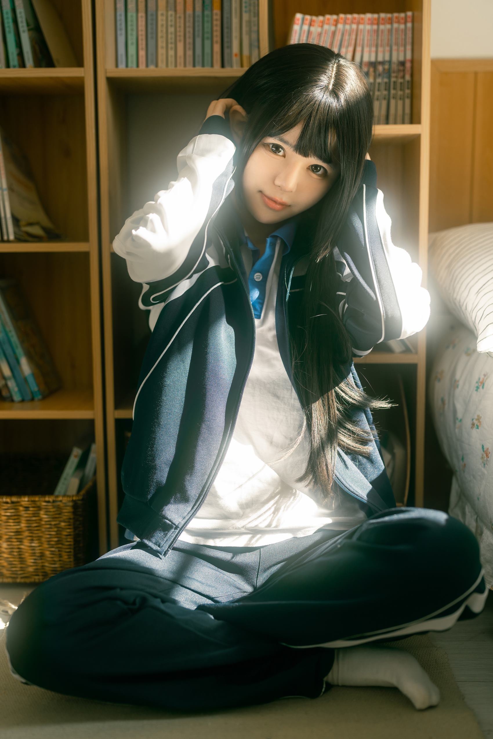 rua阮阮   居家少女[12P]第1张