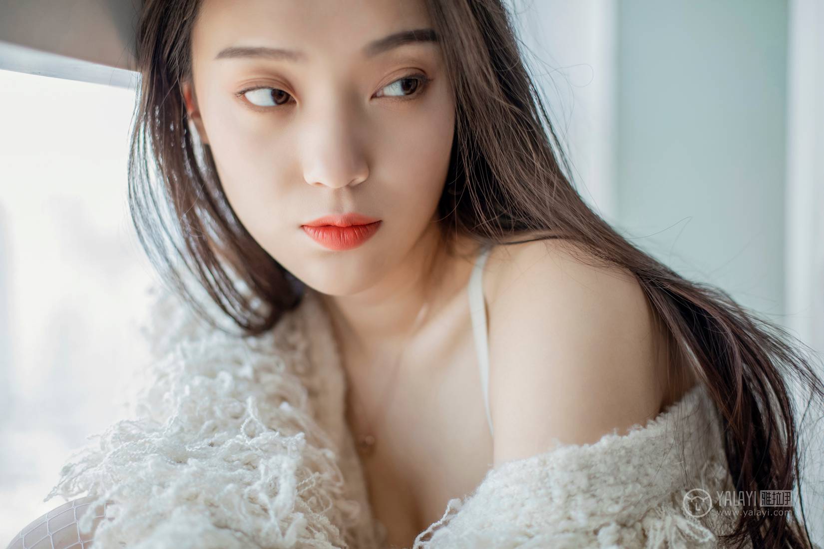 [YALAYI雅拉伊] 2019.05.18 No.281 你的样子 楚薇 在现浏览第5张