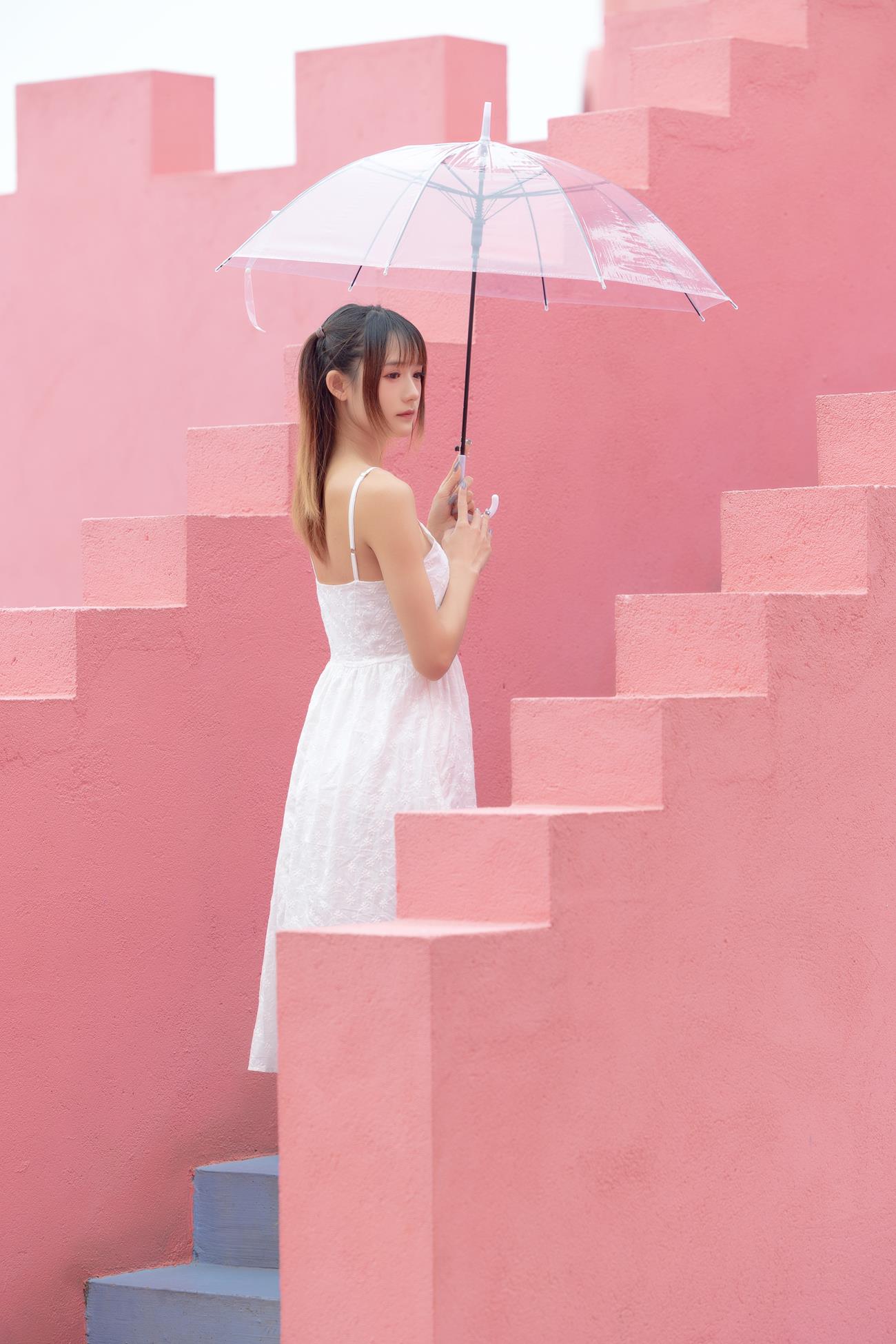 人气Coser@兔子Zzz不吃胡萝卜 彩色迷宫[31P]第4张