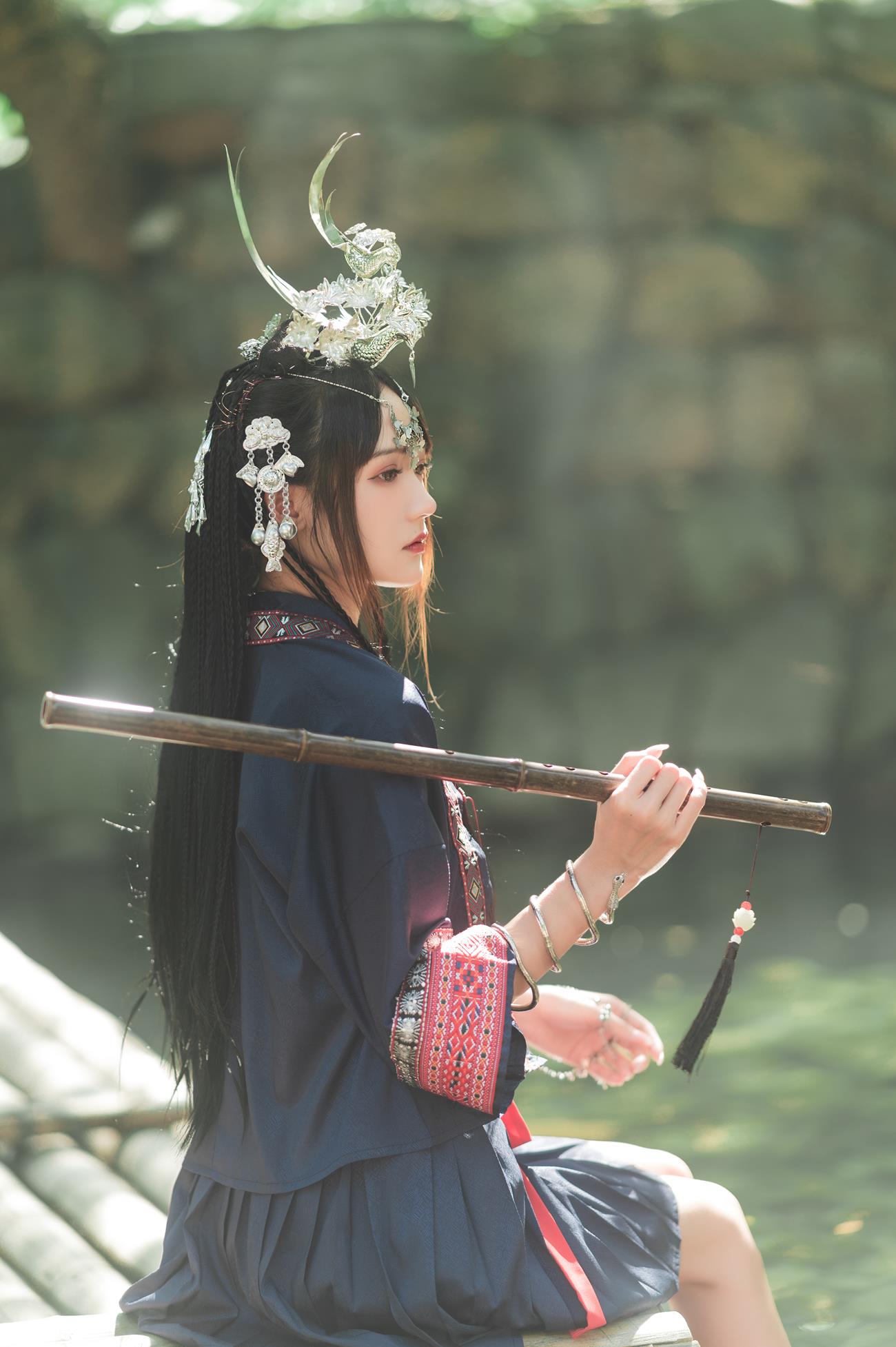 人气Coser@兔子Zzz不吃胡萝卜 苗疆一梦[41P]第1张