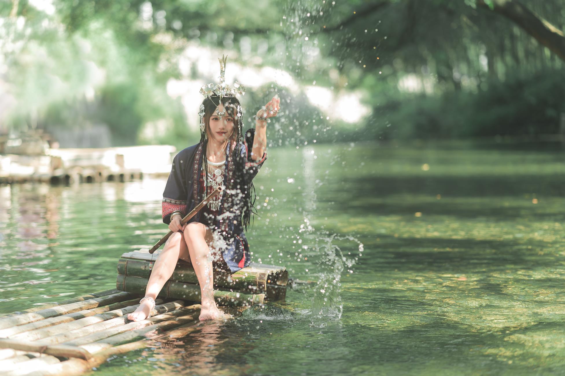 人气Coser@兔子Zzz不吃胡萝卜 苗疆一梦[41P]第2张