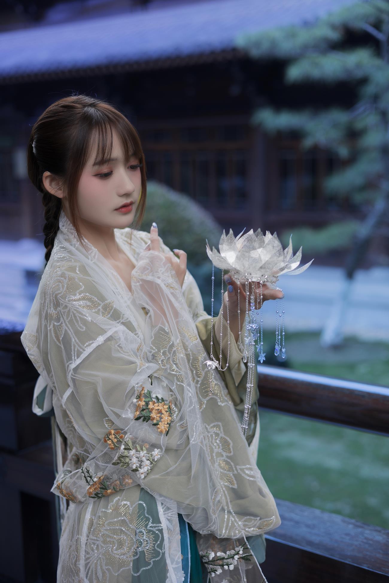 人气Coser@兔子Zzz不吃胡萝卜 宫墙柳[43P]第8张